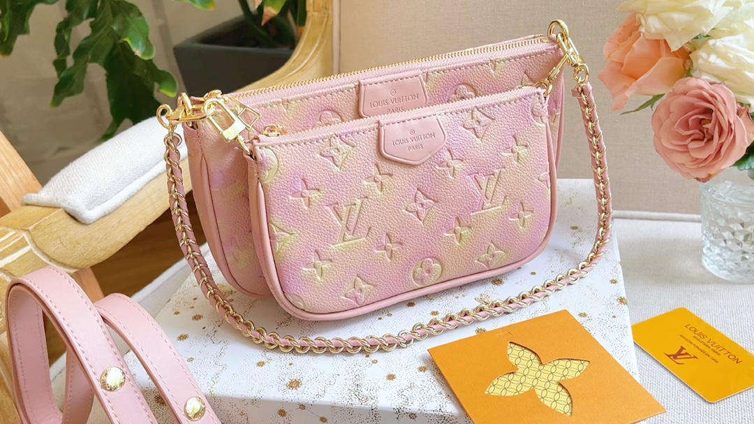 Louis Vuitton 路易威登 LV 夏日新品星辰炫彩麻将包二合一