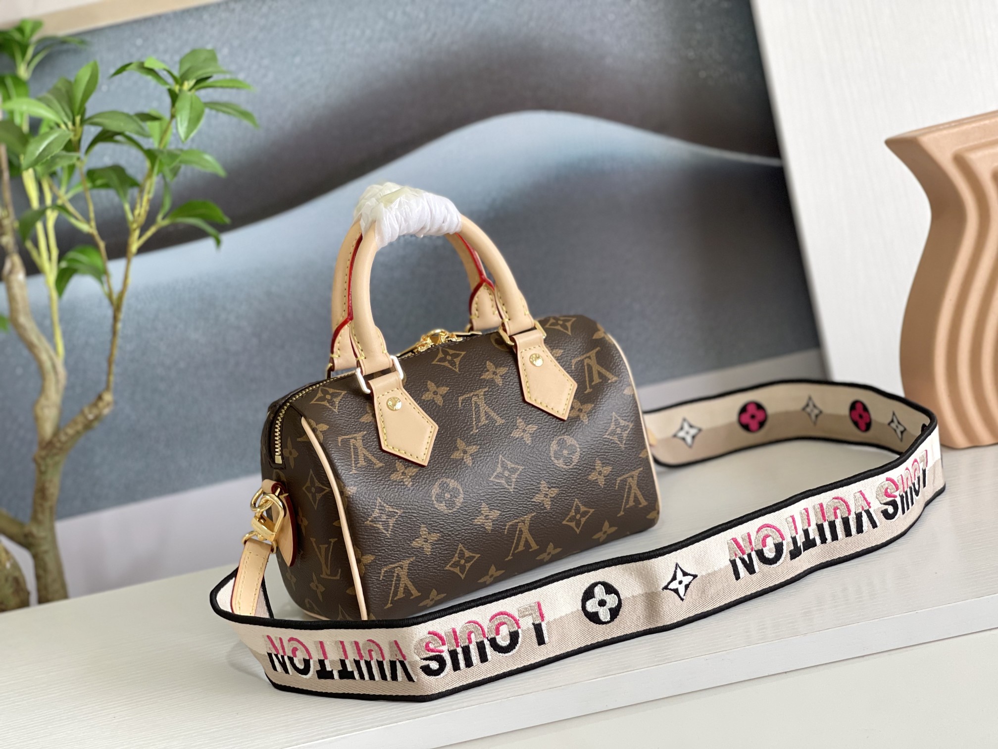 路易威登 Louis Vuitton 高定典藏经典高奢皮具手袋托特包斜挎包女包 #DD9B1C6A 3