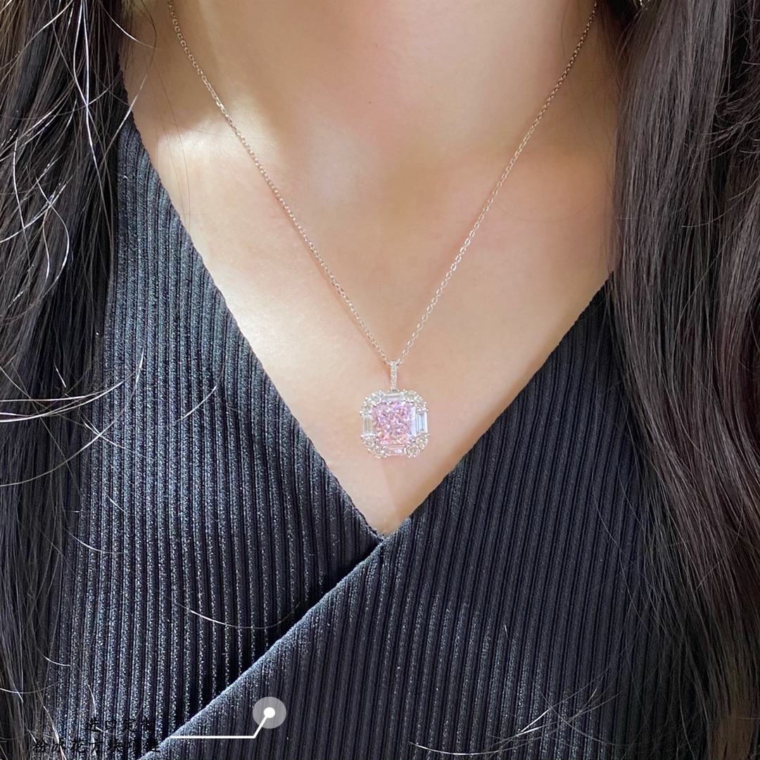 Колье камни бриллиант белый