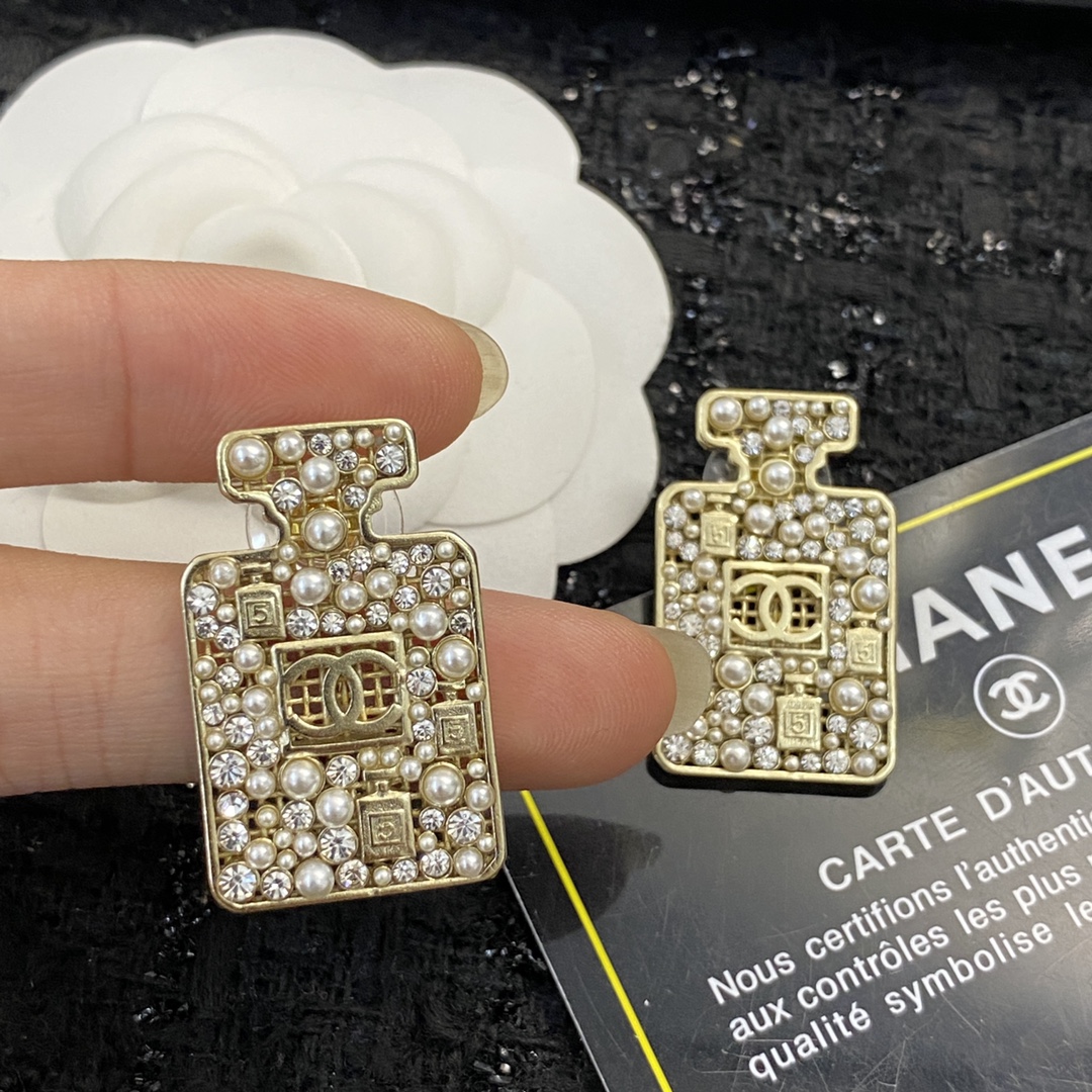 Dolce & Gabbana Haute Couture Haute Couture Fine Jewelry Necklace 6