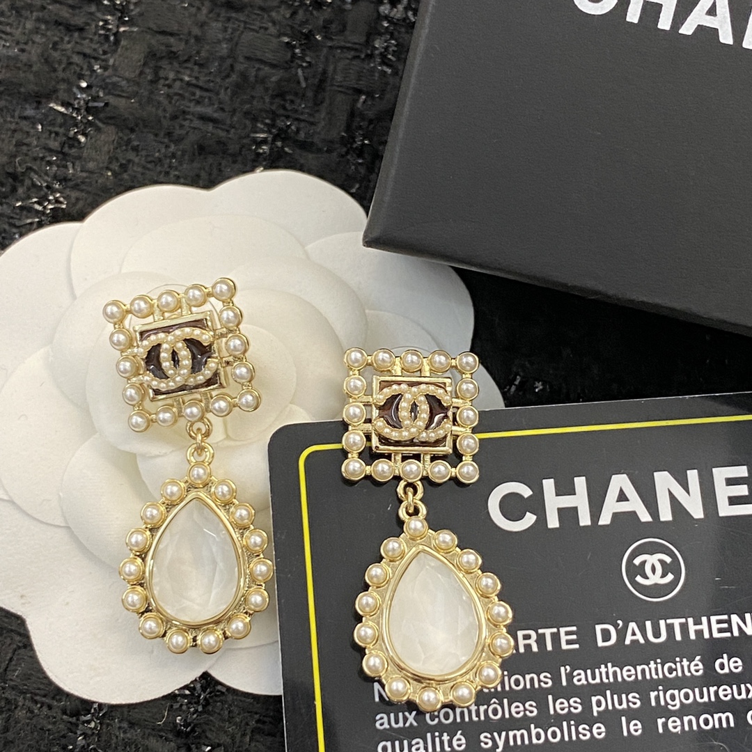 Delvaux Haute Couture Haute Couture Fine Jewelry Necklace Bracelet Ring 2