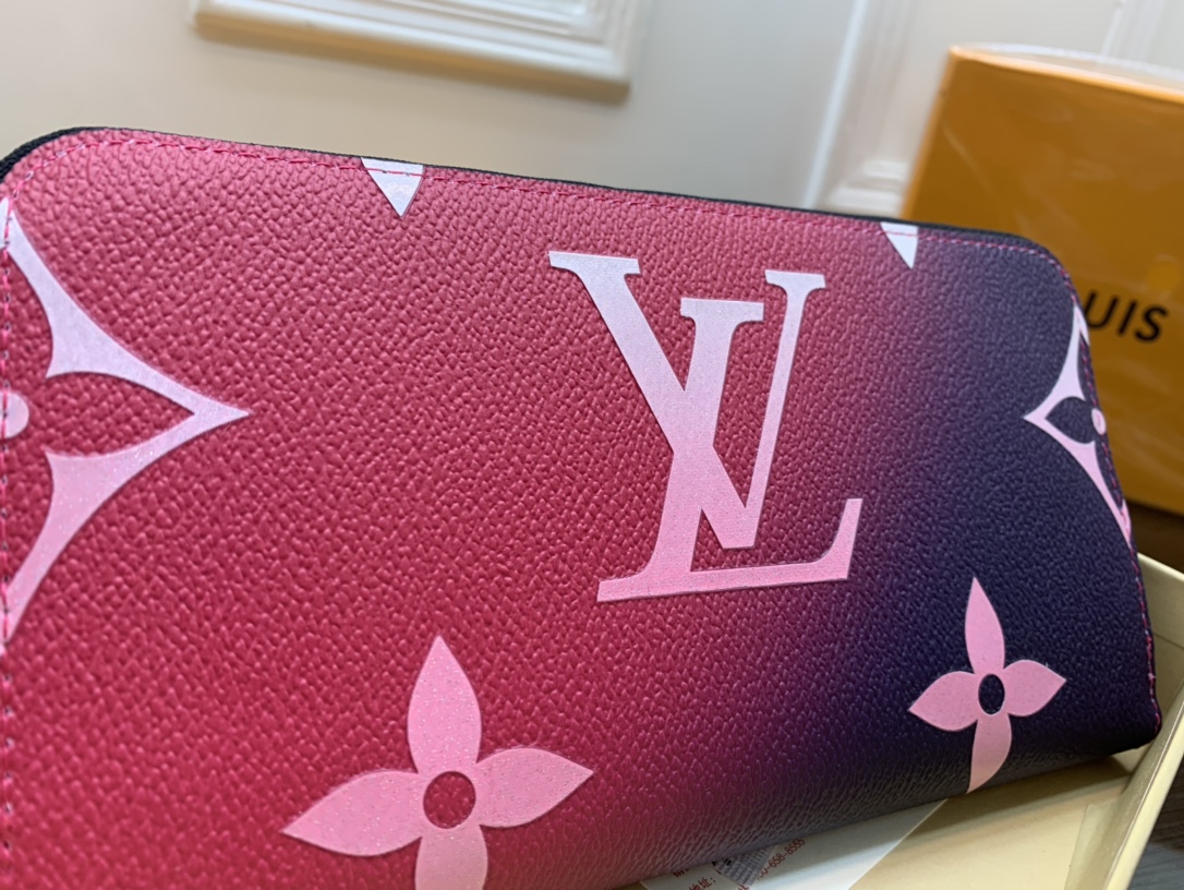 Angle view of a slim leather cardholder