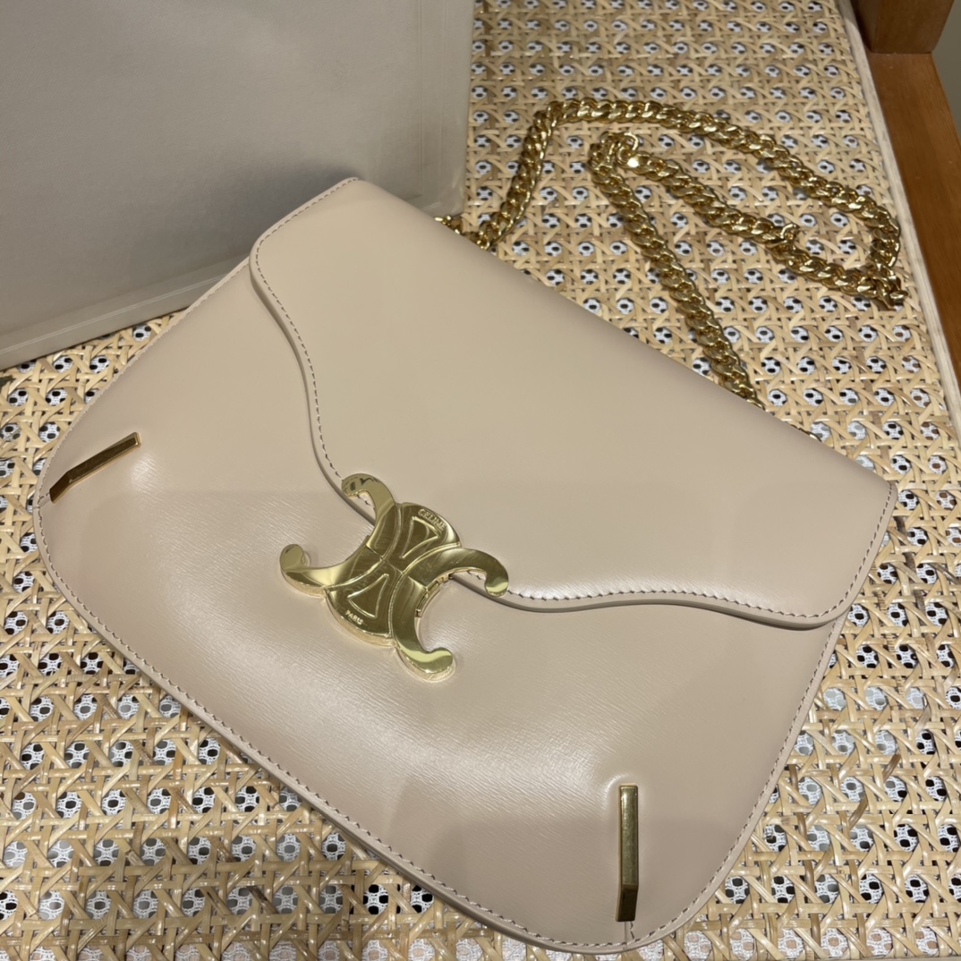 CELINE CHAIN BESACE TRIOMPHE 24.5CM BAG 199273裸色