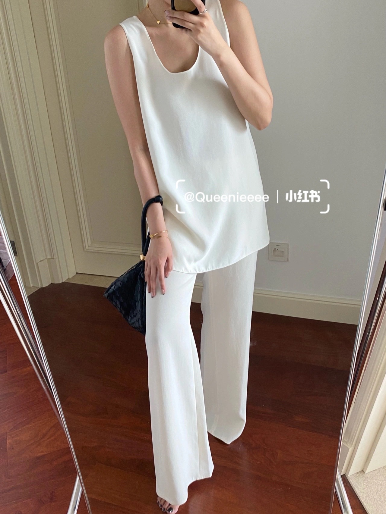 Bottega Veneta葆蝶家 TURN 40CM BAG 701024黑色