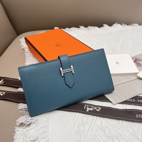 Elegant Leather Vertical Wallet with Zipper Pocket Inspired by Hermess