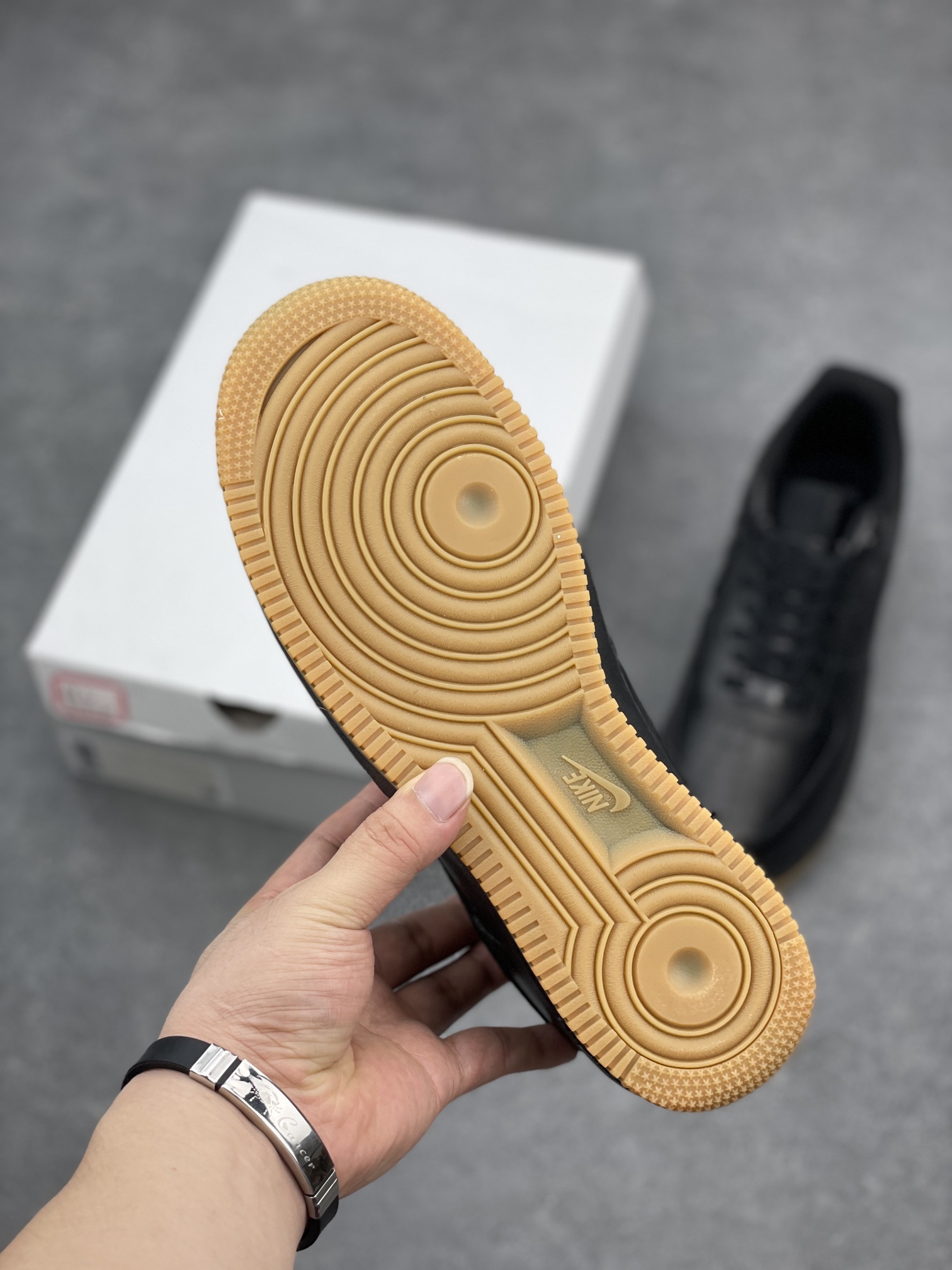 Nike Air Force 1 Low Black Gum - Premium Leather, Classic Style, Comfortable Fit 7 i1657220346 3275 5