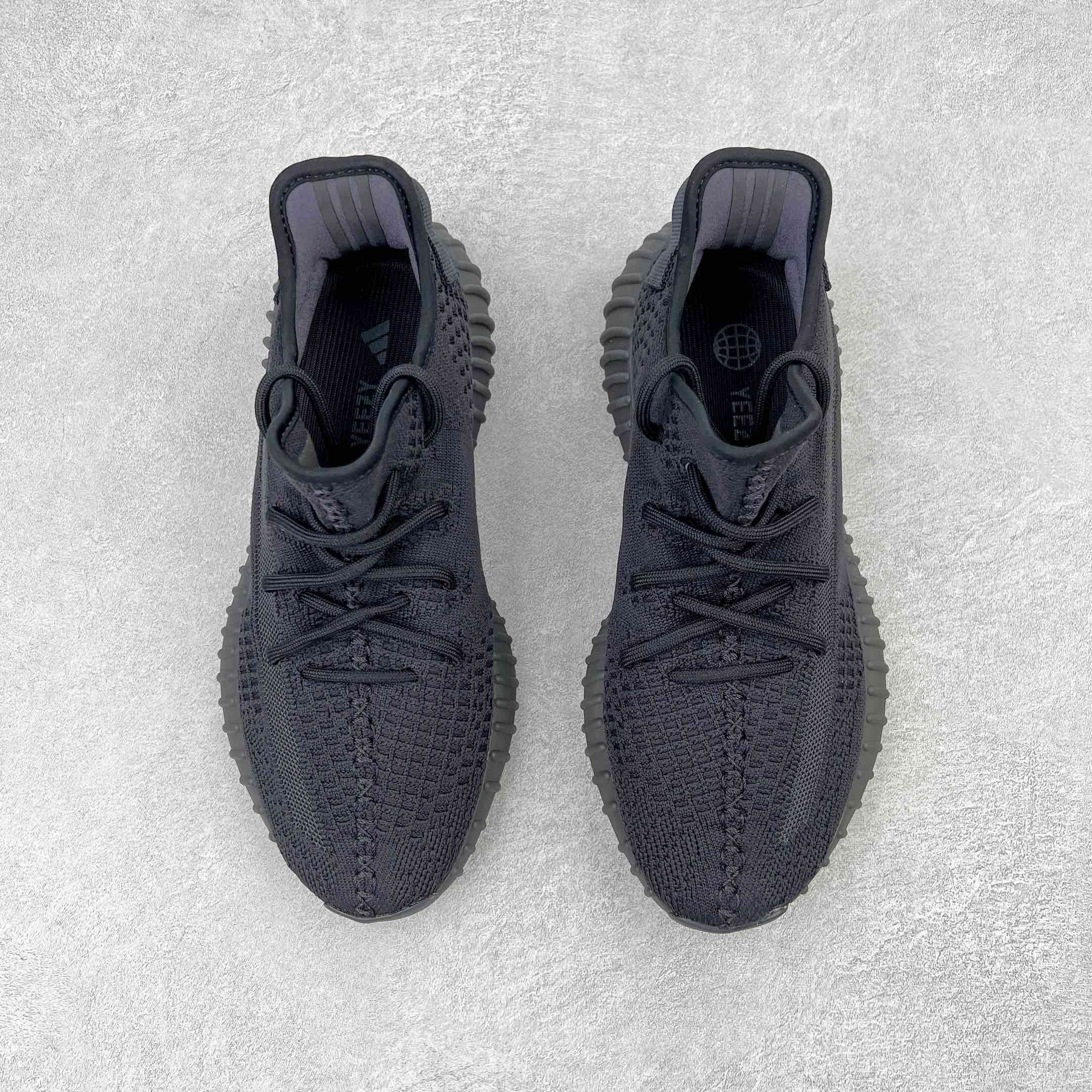 图片[2]-💰200 ＃K版纯原 巴斯夫福利‼Yeezy Boost 350 V2 \”Onyx\” 黑玛瑙 HQ4540 市面中端最王炸版本 lw同源配套打造 全套原楦 原纸版 原鞋开模完美打造 采用辰元飞织鱼丝网原厂面 非进口机台 大底原厂半透明RB巴斯夫满钉大底  原厂东莞百宏3M反光鞋带 质感一致 原厂鑫成新粉原鞋垫 LOGO胶浆印花 钛金针与高士马克线针车精工打造 一切遵循原厂指令单采购同源原材 采购全套原厂进口材料 原纸版 原楦头 一切同源公司 大几率过验 混卖无压力‼️SIZE：36 36.5 37 38 38.5 39 40 40.5 41 42 42.5 43 44 44.5 45 46 47 编码：by2936070-运动鞋