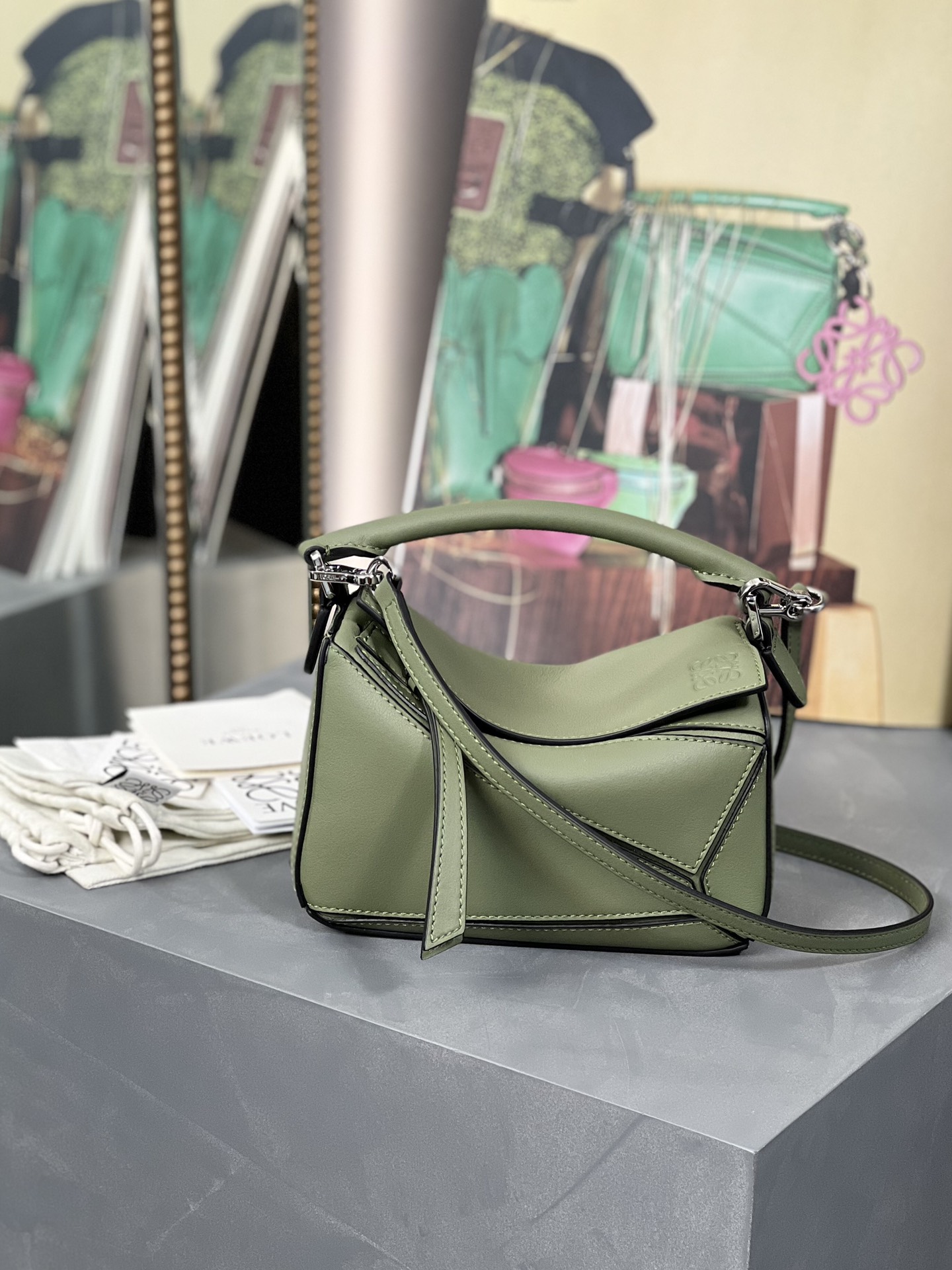 LOEWE classique Mini Puzzle 𝟏𝟖 - qualité supérieure