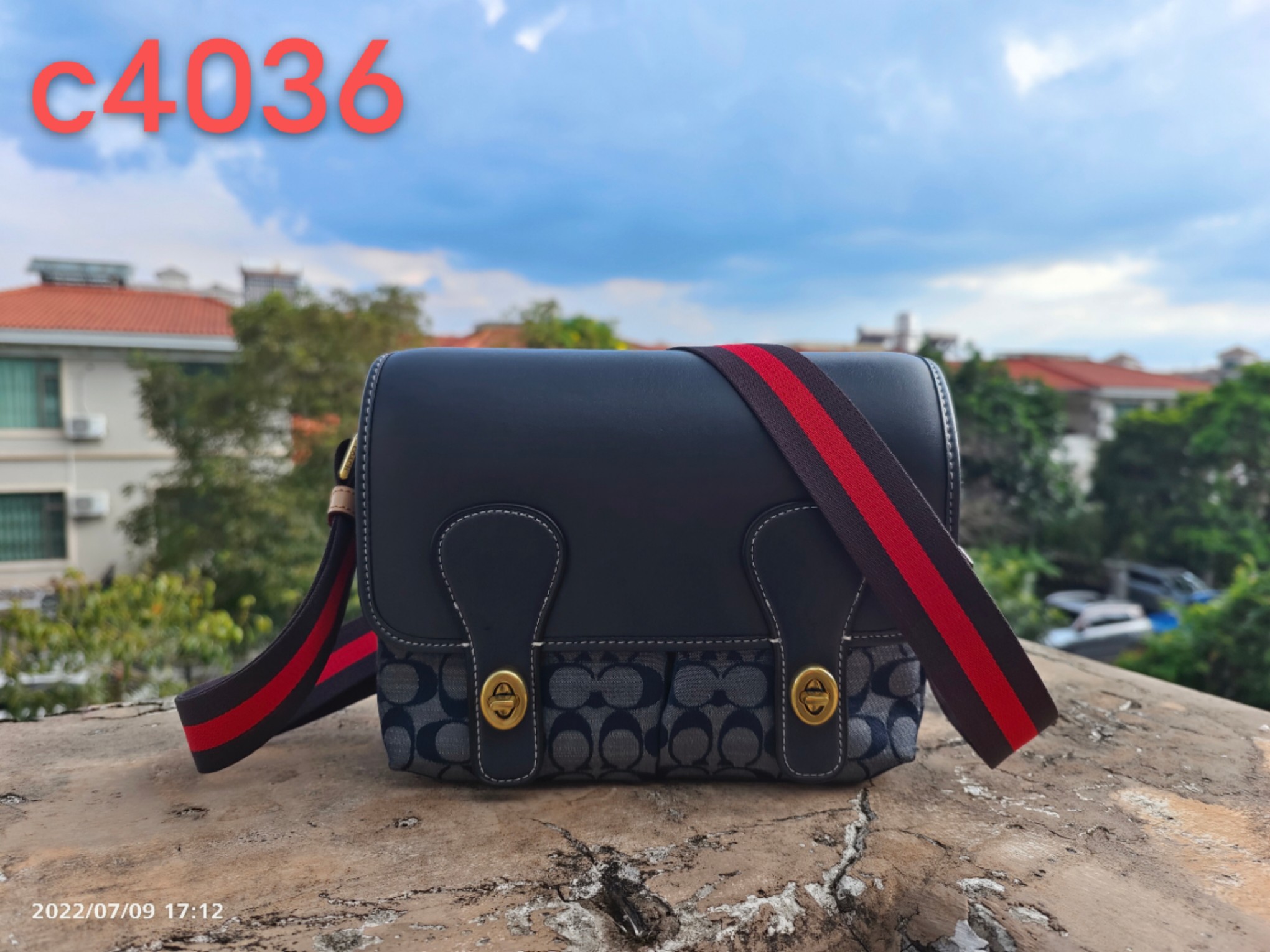 Coach C4036 高品代购级 最新款香布蕾男包 香布蕾一直都很爆 现更新此款为男士福利