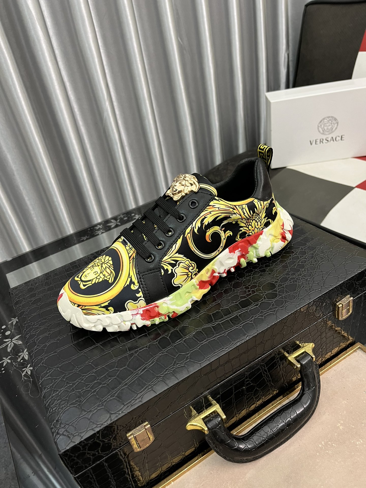 Yupoo Gucci Bags Watches Nike Clothing Jordan Yeezy Balenciaga Shoes
