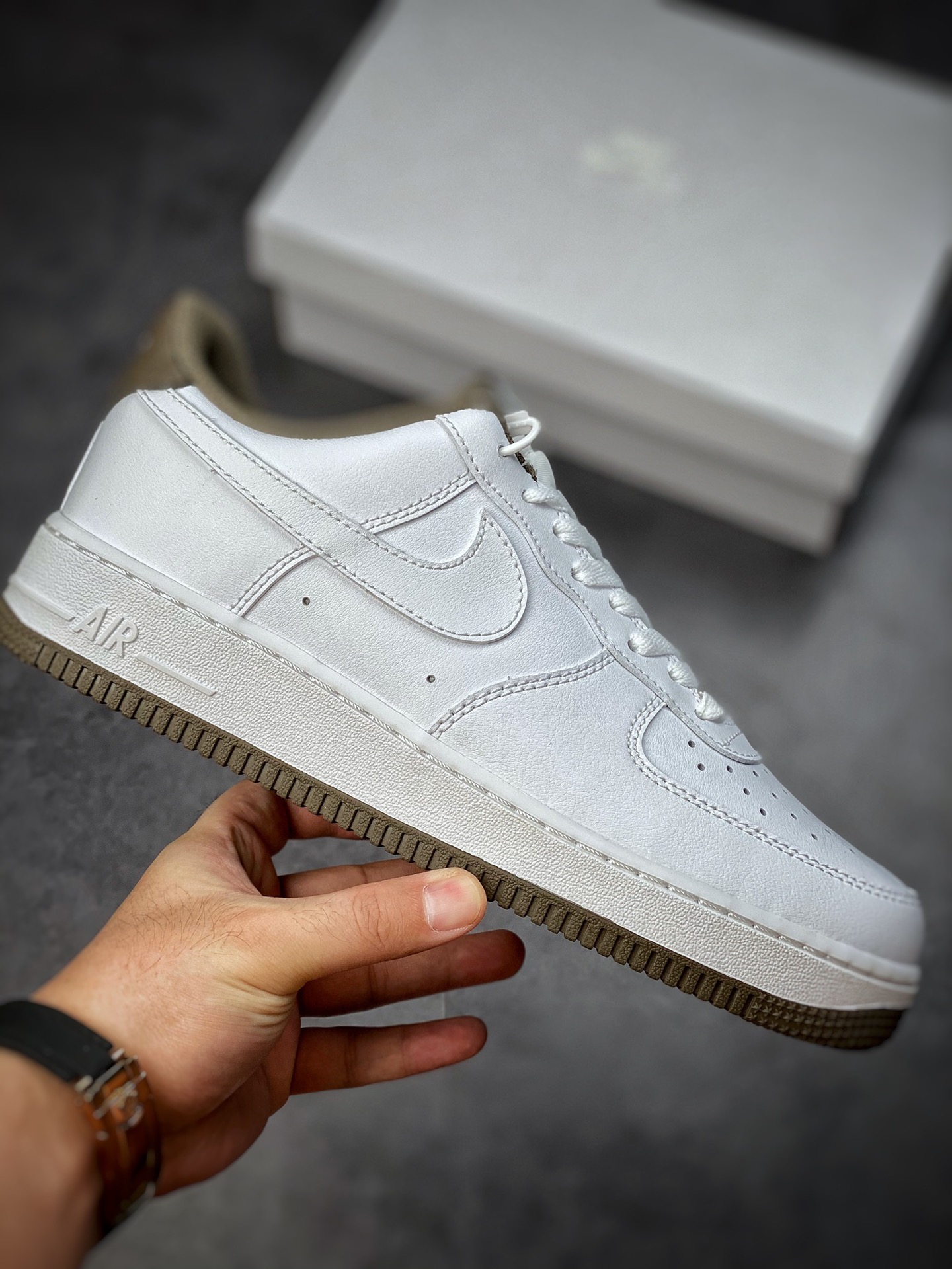 200 Nike Air Force 1 Low 07 棕白勾DR9867-100