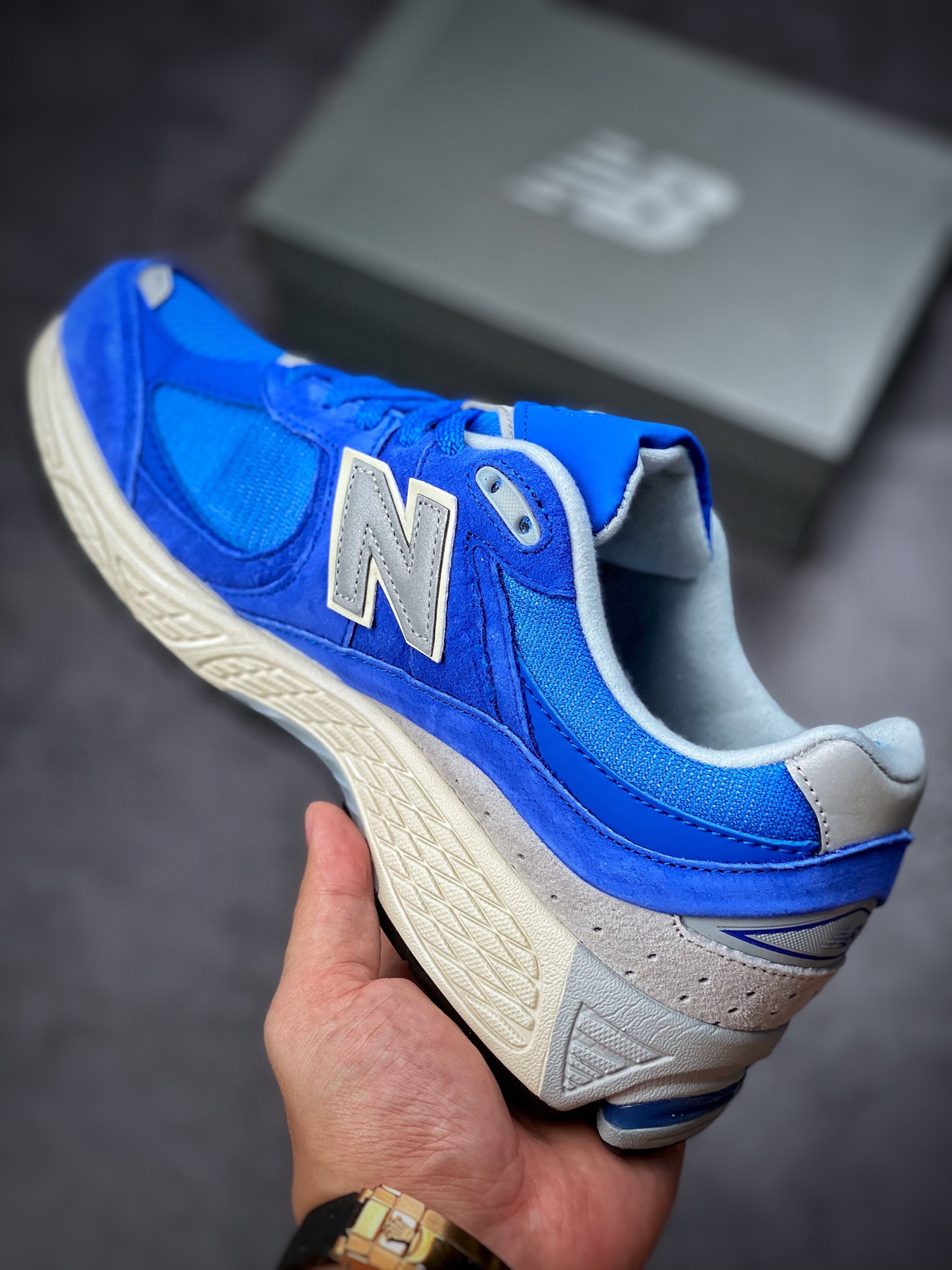 200 New Balance 2002R 复古单品 新百伦经典配色 M2002RHU