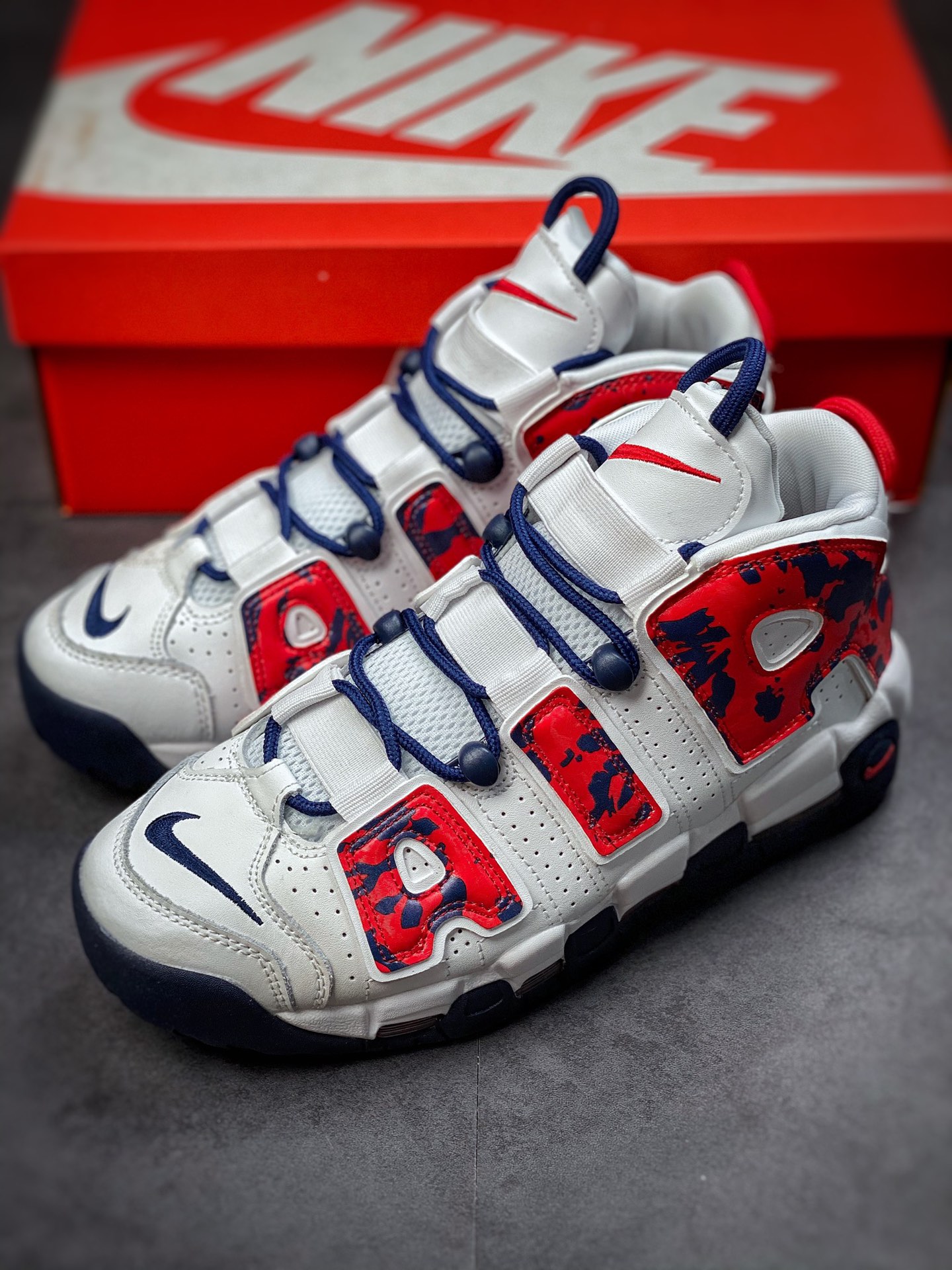 240 Air More Uptempo 白红蛇纹 CZ7885-100