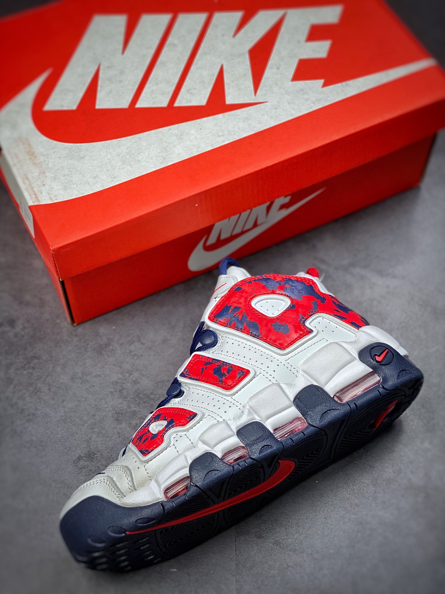 240 Air More Uptempo 白红蛇纹 CZ7885-100