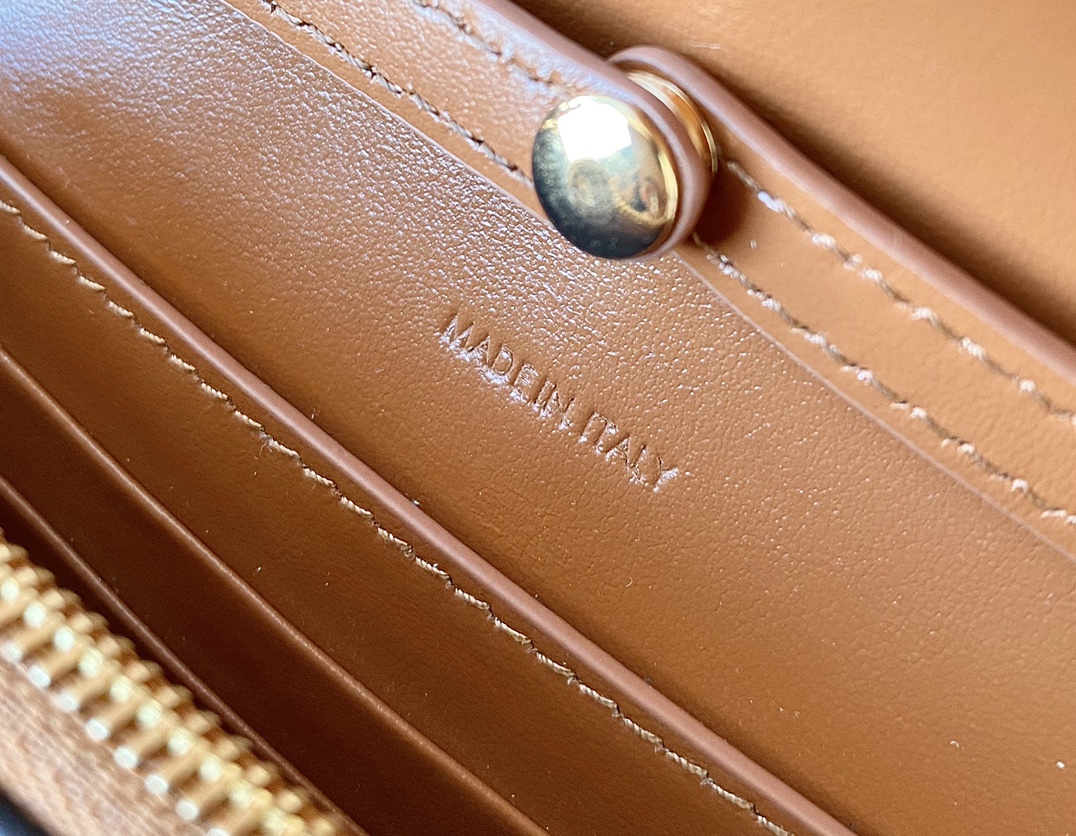 CELINE赛琳新款牛皮马鞍包100453