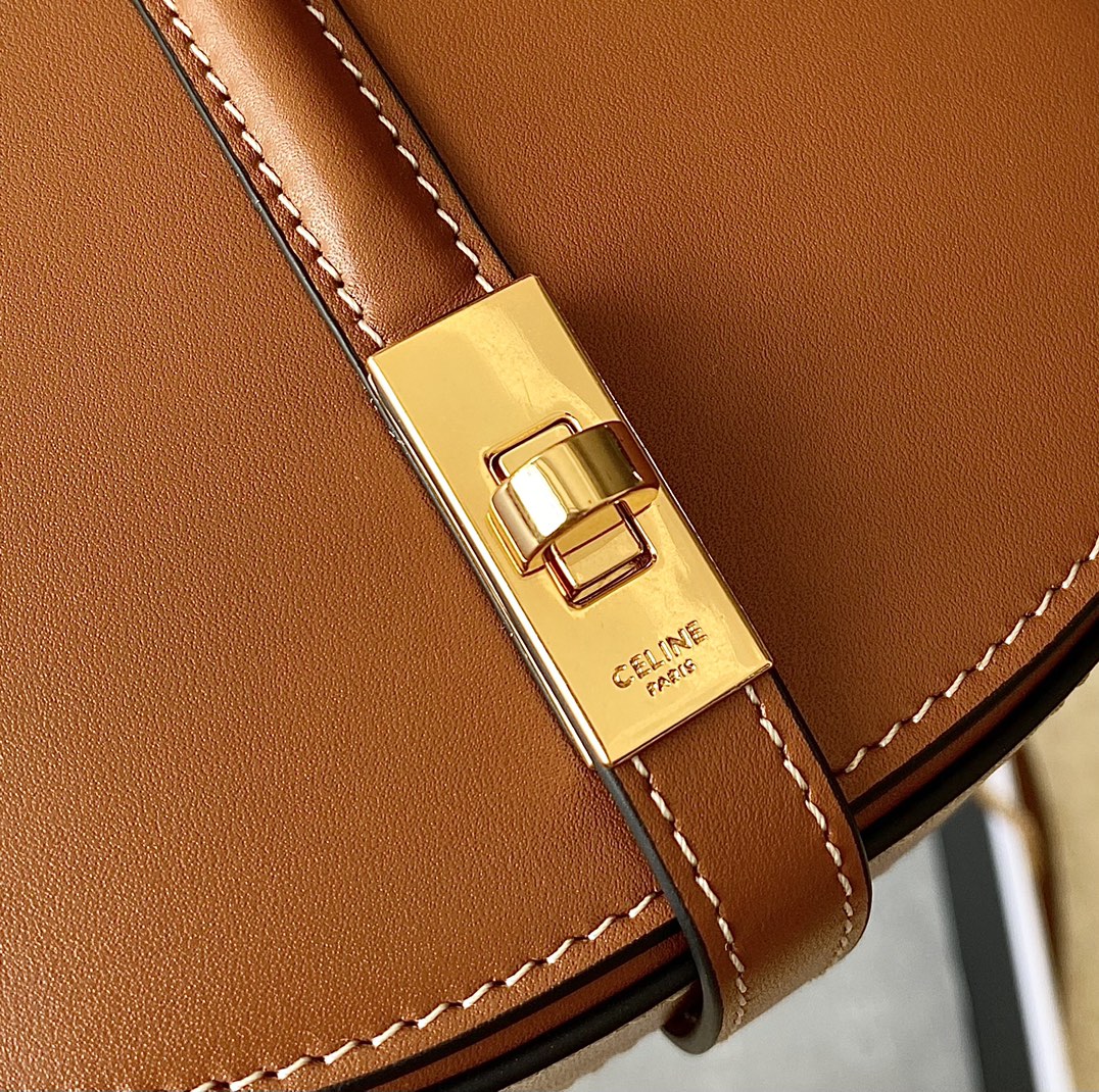 CELINE赛琳新款牛皮马鞍包100453