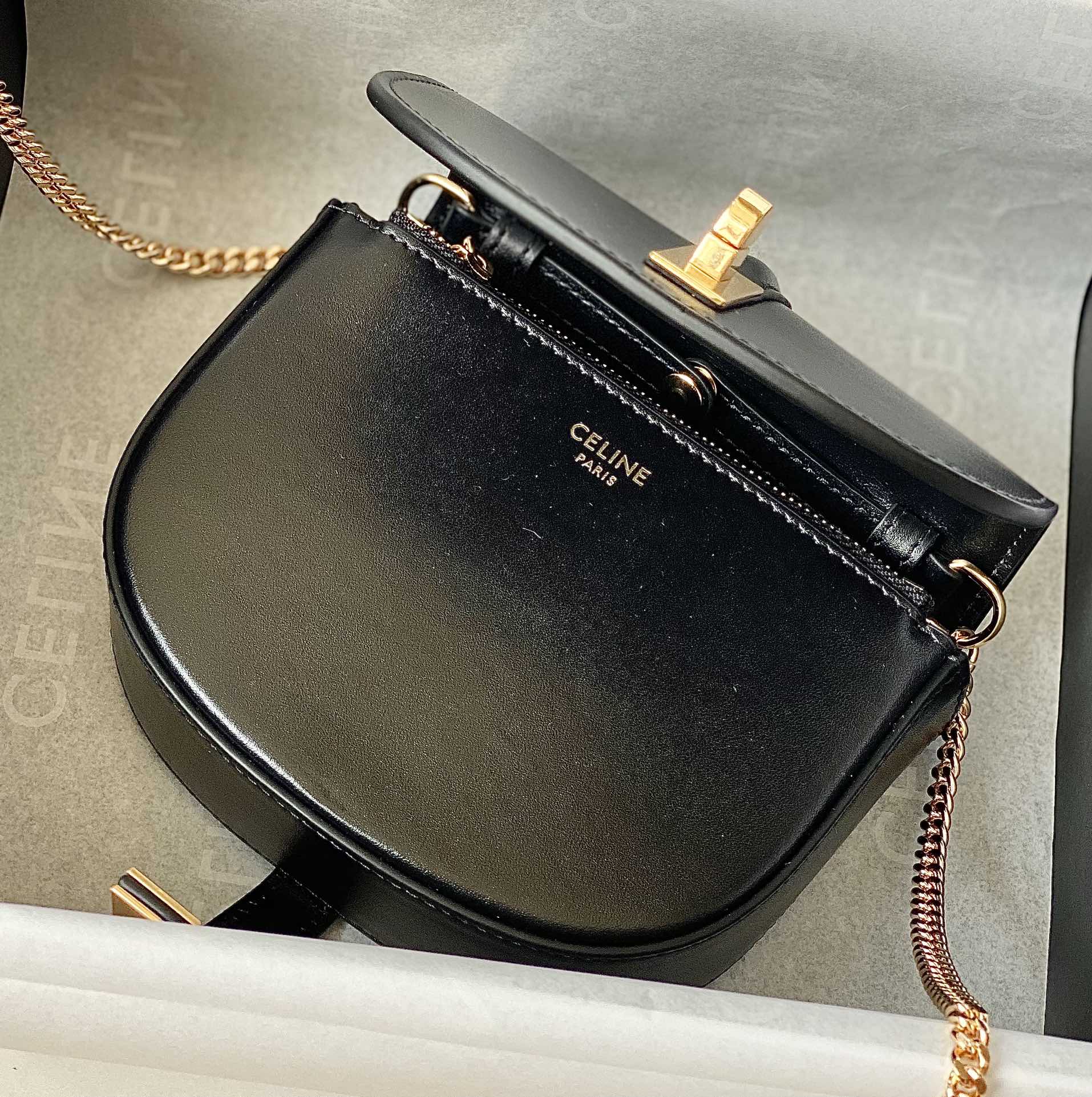 CELINE赛琳新款牛皮马鞍包100453