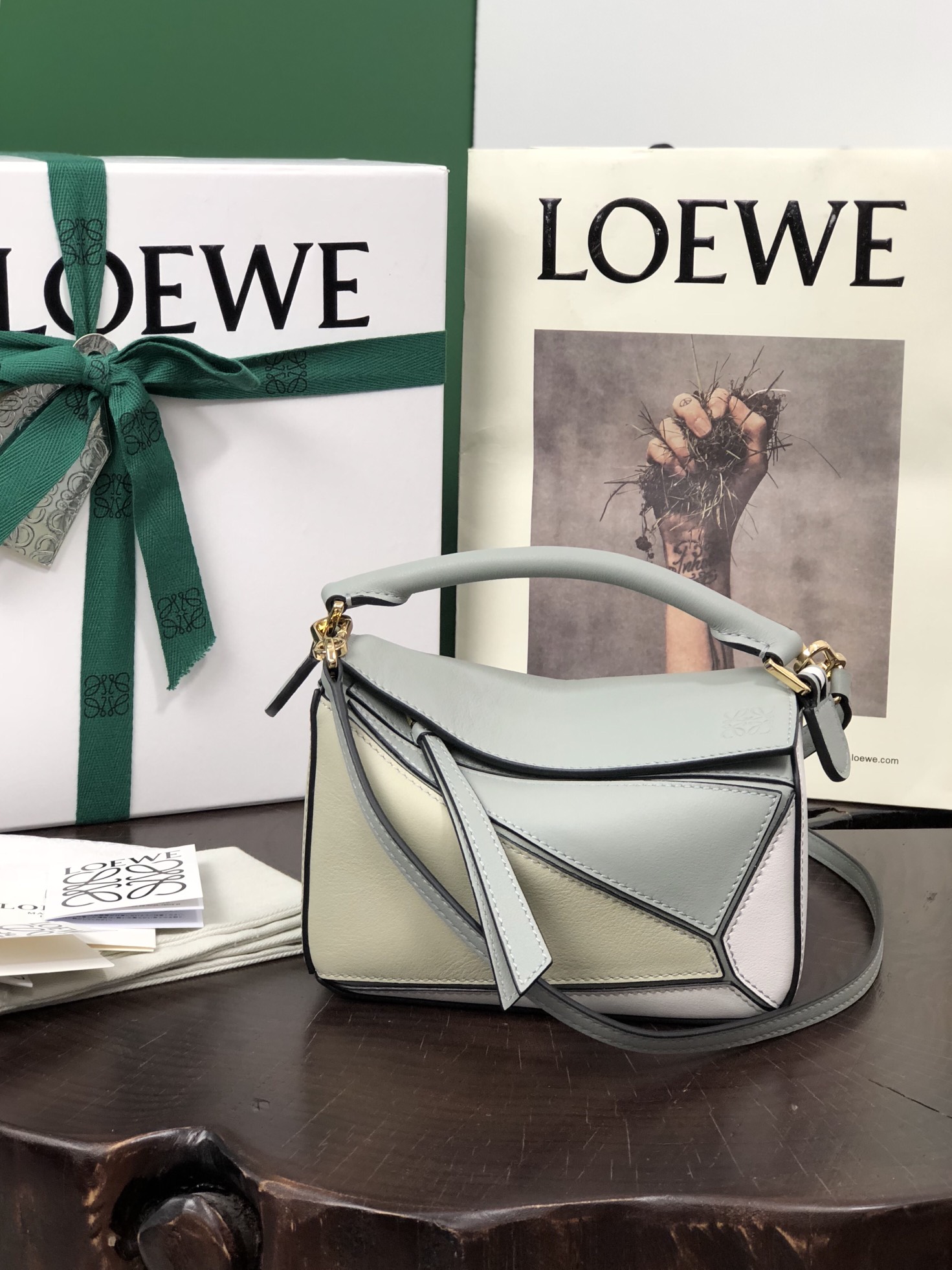 LOEWE Classic Mini Puzzle 𝟏𝟖 - Qualité Supérieure