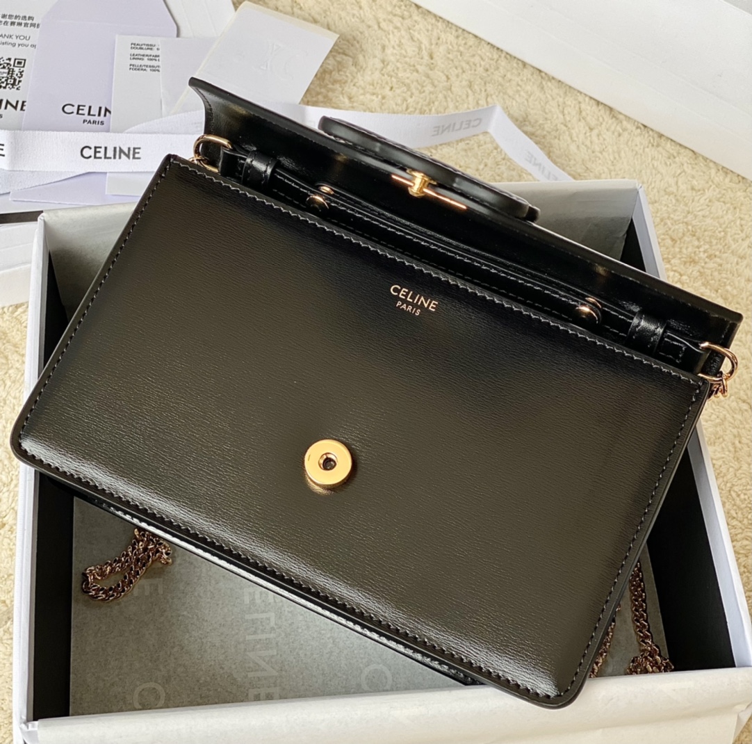 CELINE赛琳2022新品woc 浮雕信封包100773