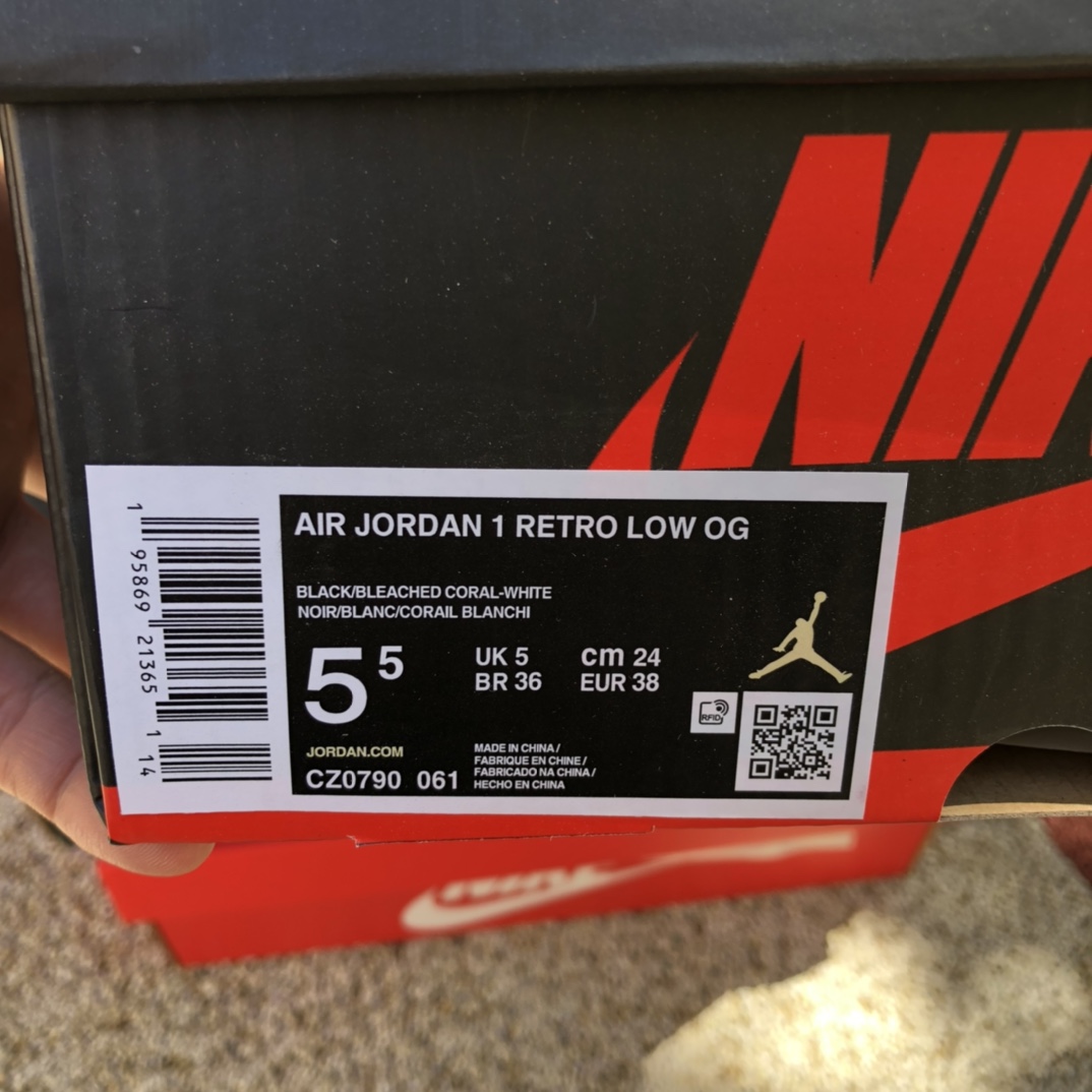 Air Jordan 1 AJ1 Bleached Coral 黑粉低帮 篮球鞋 CZ0790-061