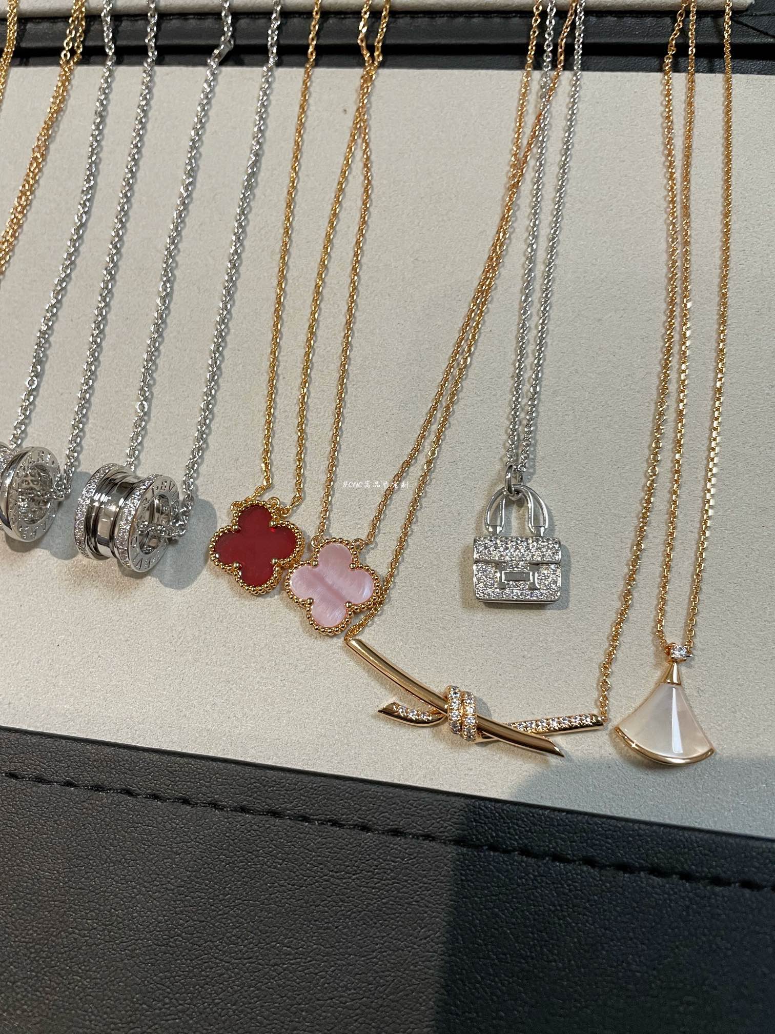 📷get一组项链 
每款都是TOP级～