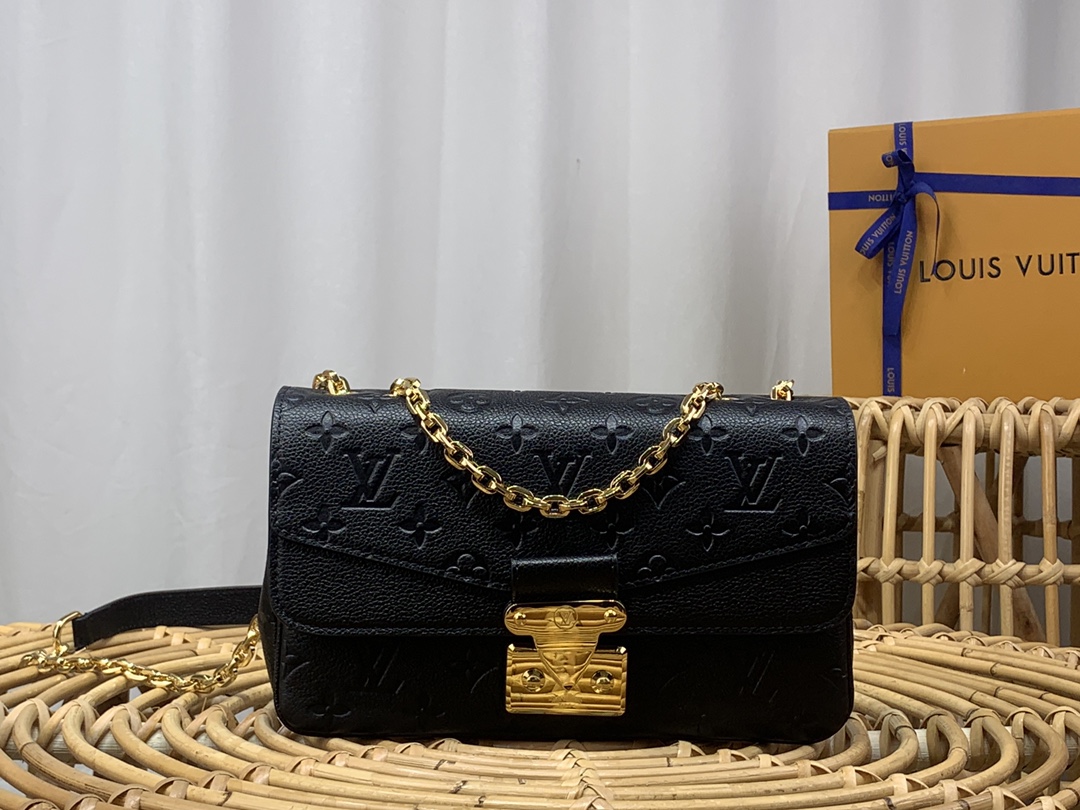 High Quality Designer
 Louis Vuitton LV Pochette MeTis Handbags Crossbody & Shoulder Bags Black Spring Collection Chains M46127