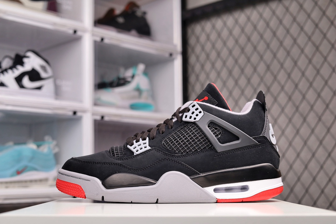 K0 纯原版本 Air Jordan AJ4 Retro 原鞋开发原楦原纸板同源开发 完美呈现乔4的版型 内侧正确双色网格 还原细节 原厂皮料 正确气垫颜色 正确网格工艺 正确拉帮工艺 全鞋原装材料制作 原档案原模具打造 全方位与正品对比