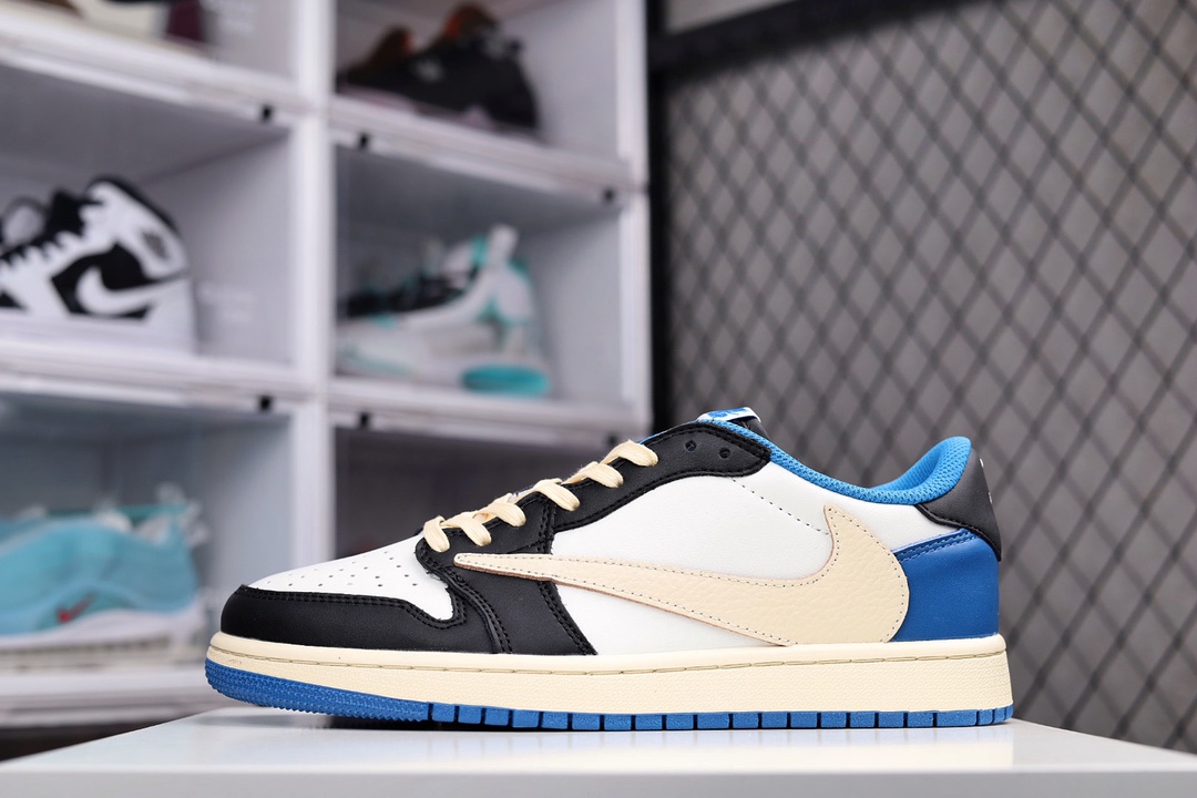 G0  当红嘻哈歌手特拉维斯·斯科特Travis Scott x Nike Air Jordan 1 Low OG SP”Dark Mocha”AJ1乔丹一代经典低帮文化百搭休闲运动篮球鞋 采用头层磨砂皮革组合荔枝纹头层皮革鞋面材质中底注胶孔及缜密中底拉帮工艺内置气垫及耐磨橡胶大底