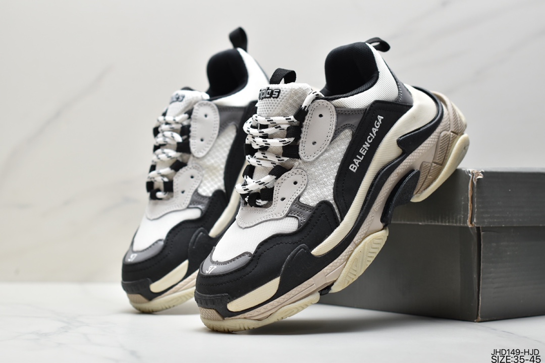 190 巴黎世家老爹鞋 解构主义完美诠释潮流新时尚Balenciaga Triple-S Sneaker 时装复古厚底656686 W06G0 1001