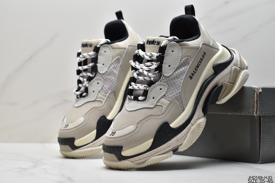 190 巴黎世家老爹鞋 解构主义完美诠释潮流新时尚Balenciaga Triple-S Sneaker 时装复古厚底656686 W06G0 1001