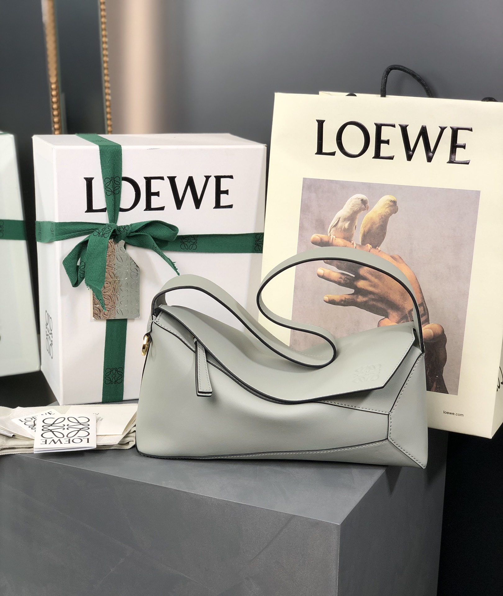 Loewe Puzzle Handbags Crossbody & Shoulder Bags Grey Pink Canvas Cotton Cowhide Vintage Underarm