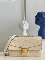 Louis Vuitton LV Pochette MeTis Handbags Crossbody & Shoulder Bags Beige White Spring Collection Chains M46127
