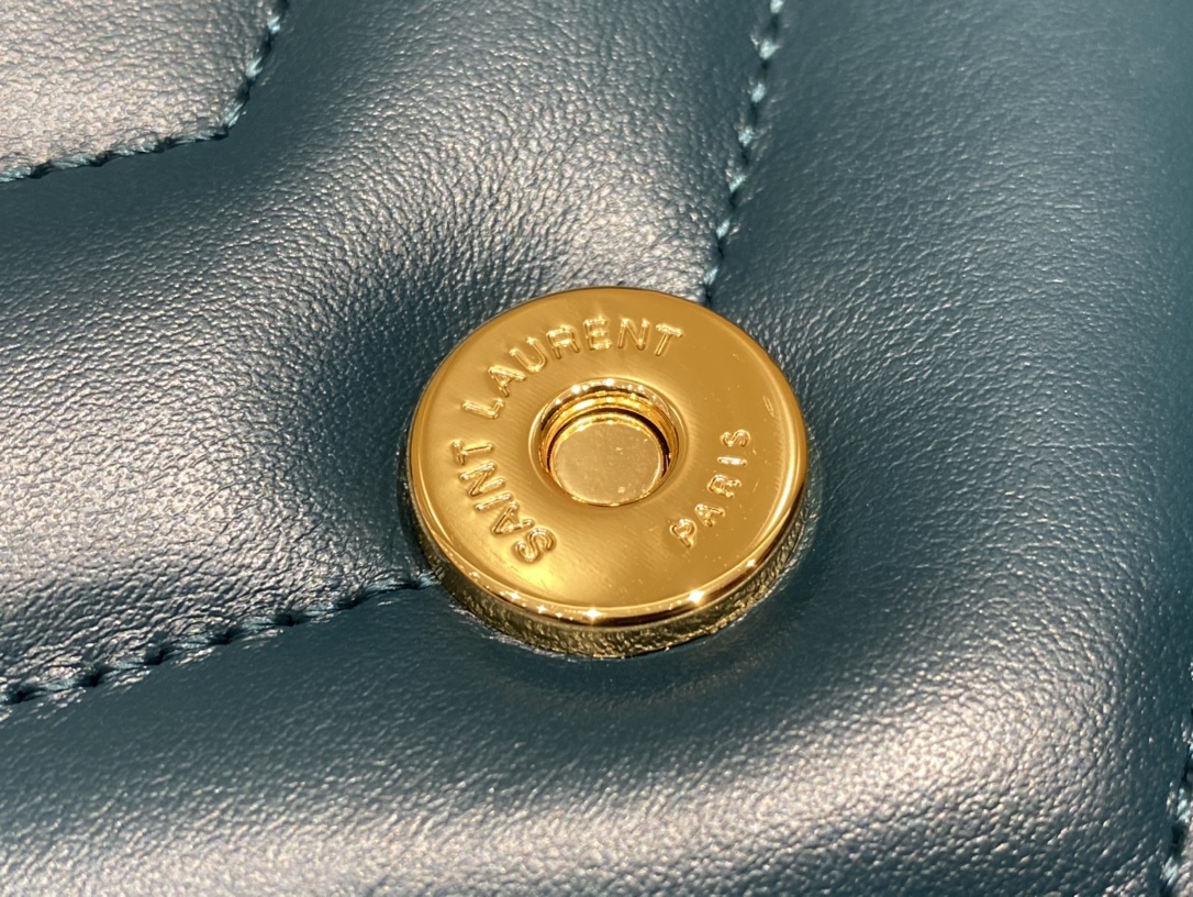 YSL LOULOU 23CM Y型绗缝链条包 494699海洋松石绿/金扣