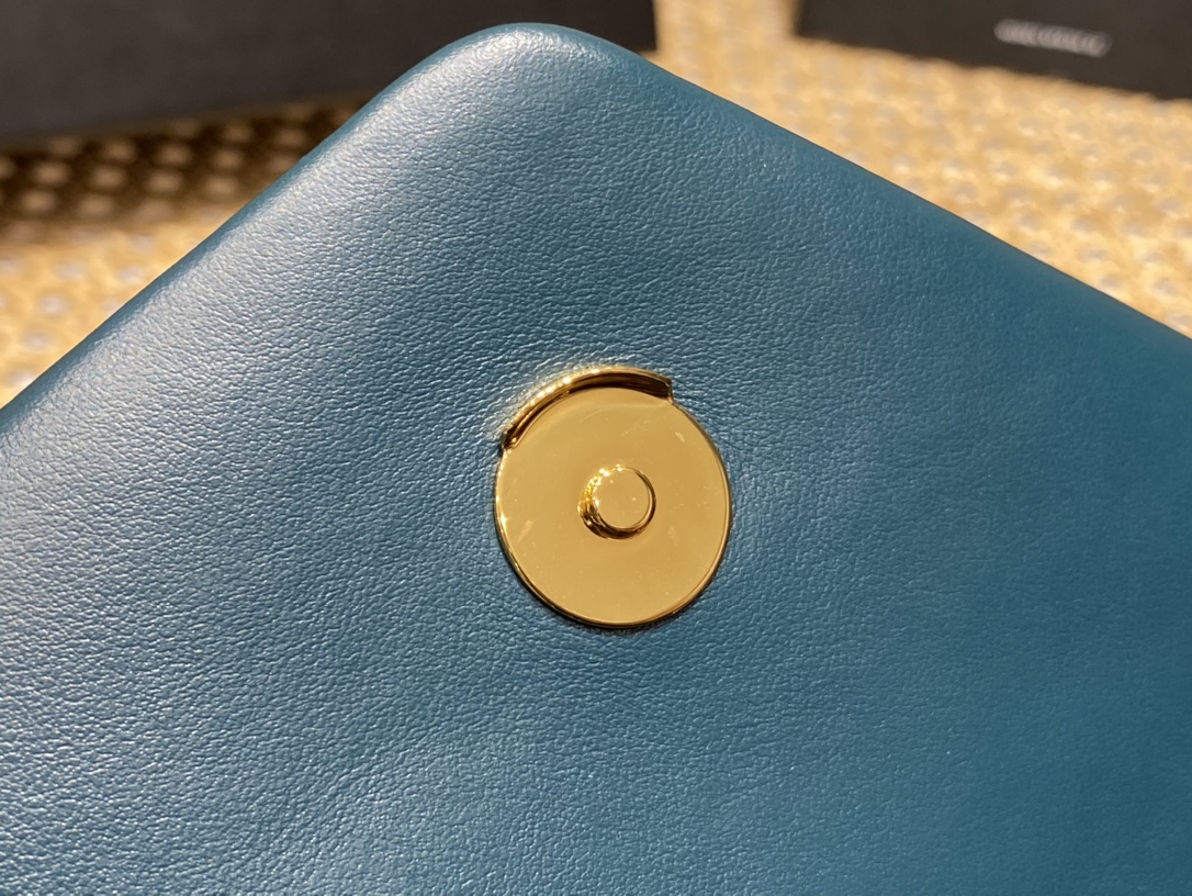 YSL LOULOU 23CM Y型绗缝链条包 494699海洋松石绿/金扣