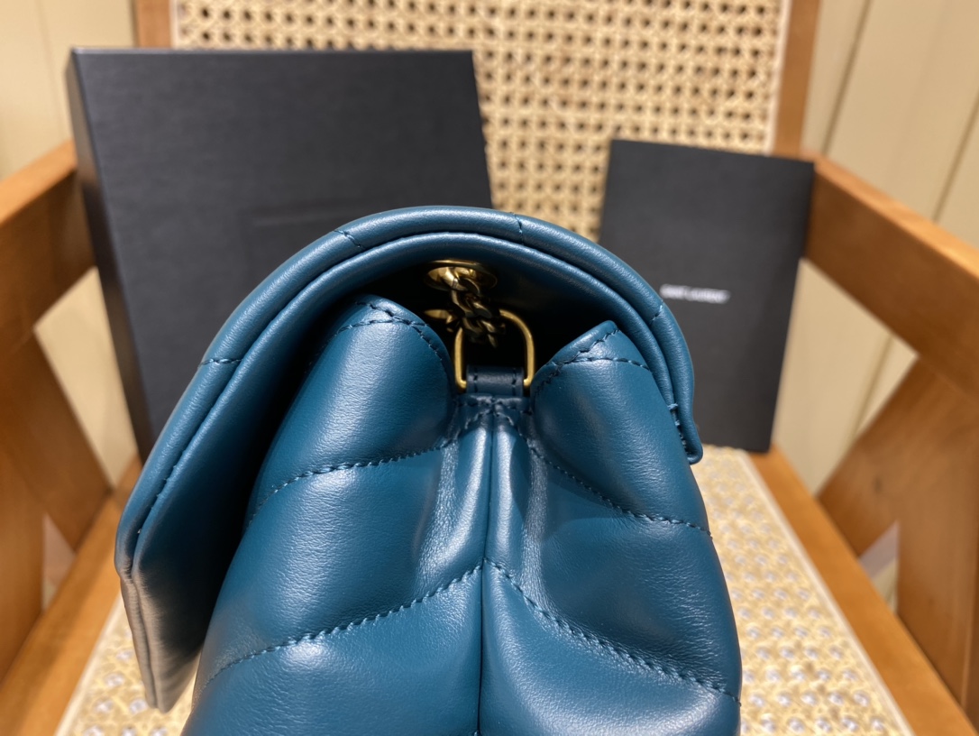 YSL LOULOU 23CM Y型绗缝链条包 494699海洋松石绿/金扣