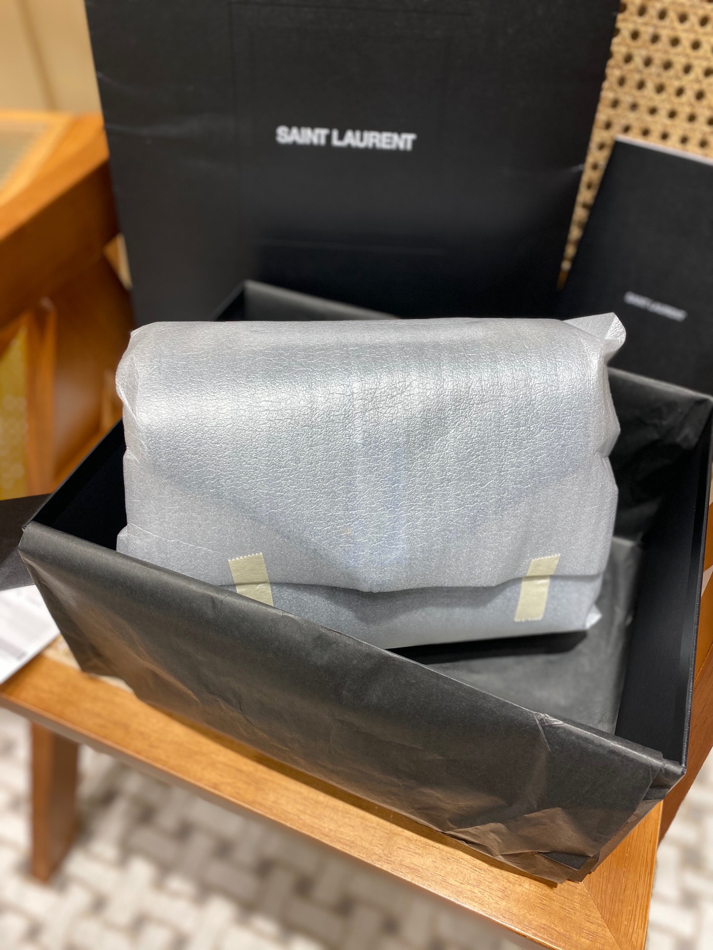 YSL LOULOU 23CM Y型绗缝链条包 494699海洋松石绿/金扣