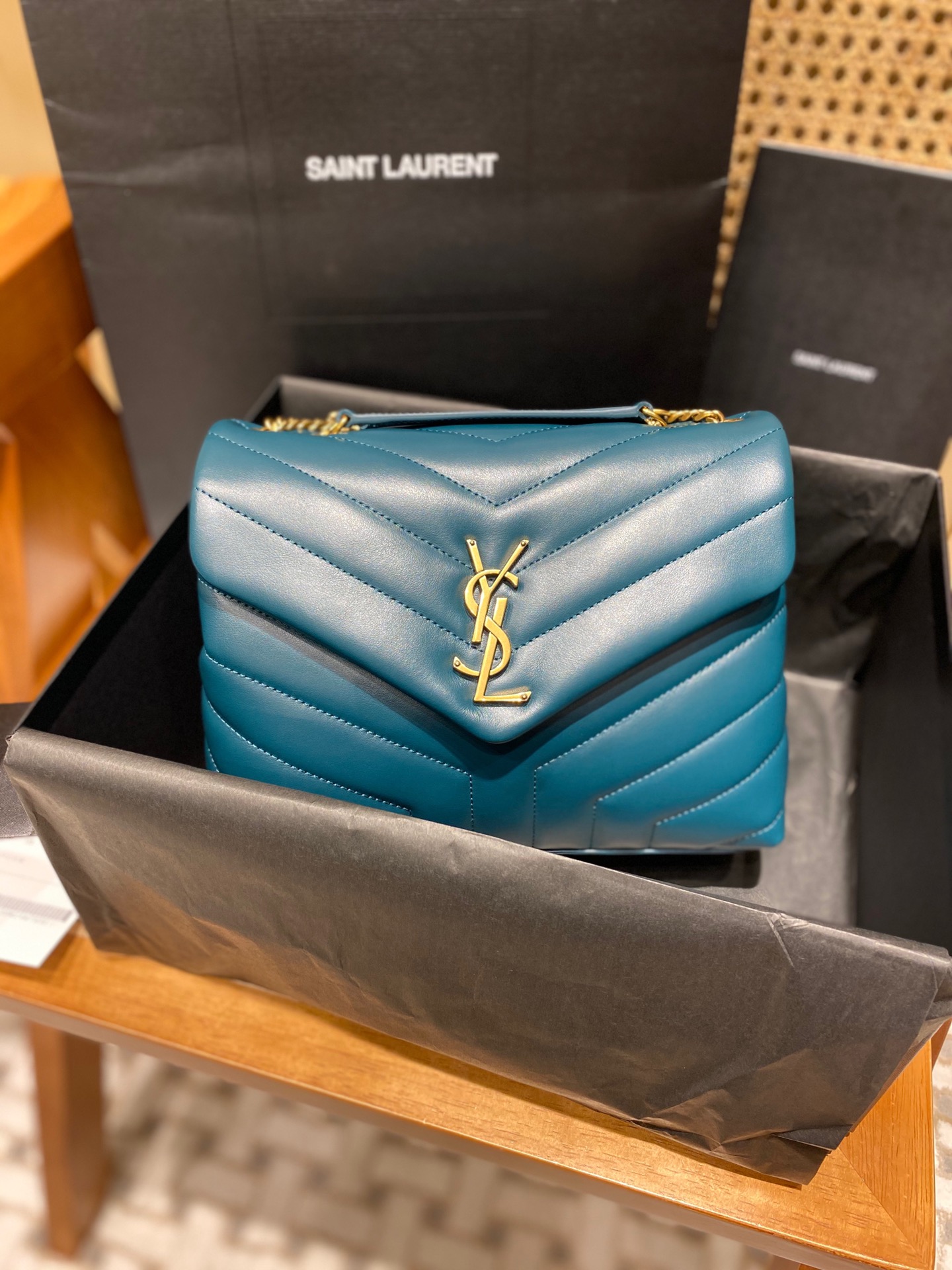 YSL LOULOU 23CM Y型绗缝链条包 494699海洋松石绿/金扣