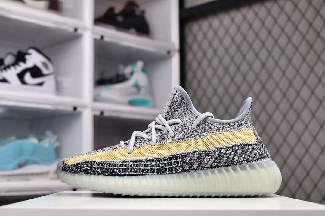 H0 公司级真爆材质原纸板原档案原楦头开模打造采用百宏织带及马克线进口镂空蚕丝半透明呼吸网纱材质又搞“全新配色”阿迪达斯 Yeezy Boost 350 V2″Ash Pearl”椰子百搭轻便爆米花中底休闲运动慢跑鞋