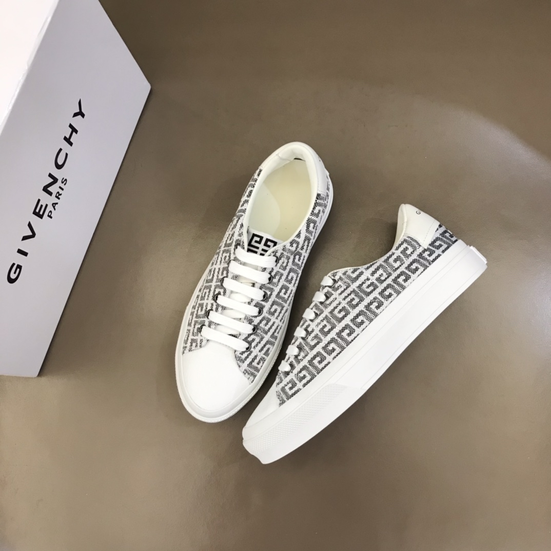 GIVENCHY纪梵希   进口牛皮拼接帆布男士经典百搭低帮运动鞋