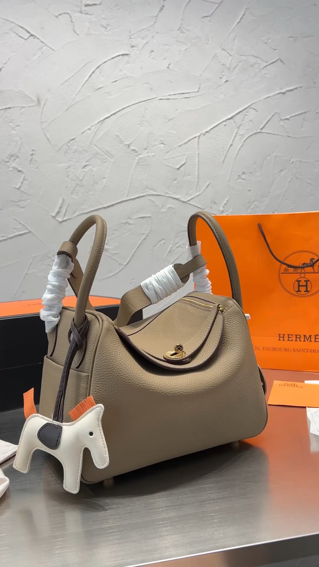 Yupoo Gucci Bags Watches Nike Clothing Jordan Yeezy Balenciaga Shoes
