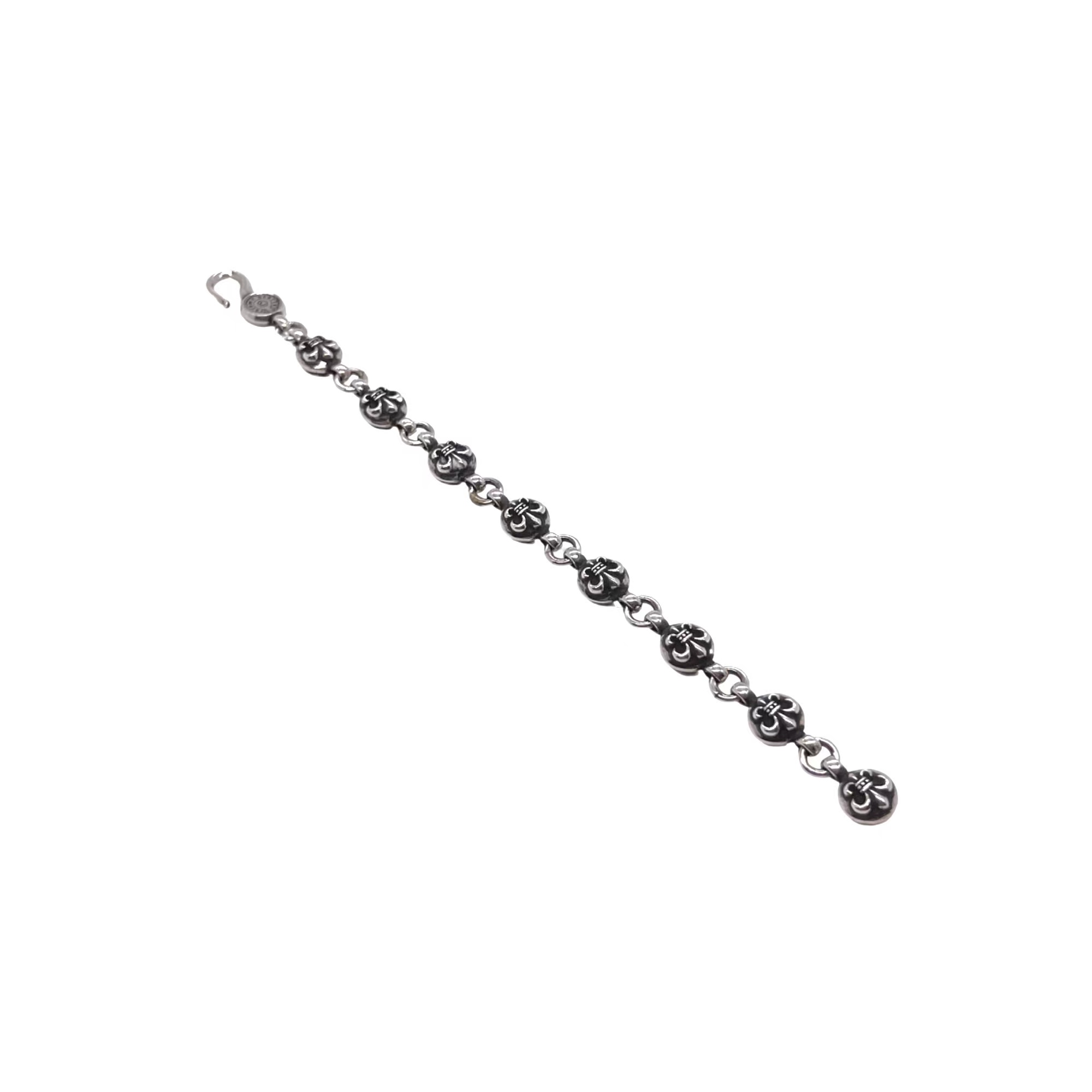 Chrome Hearts 𝐂𝐡𝐫𝐨𝐦𝐞 𝐡𝐞𝐚𝐫𝐭𝐬克罗心 童军花珠手链