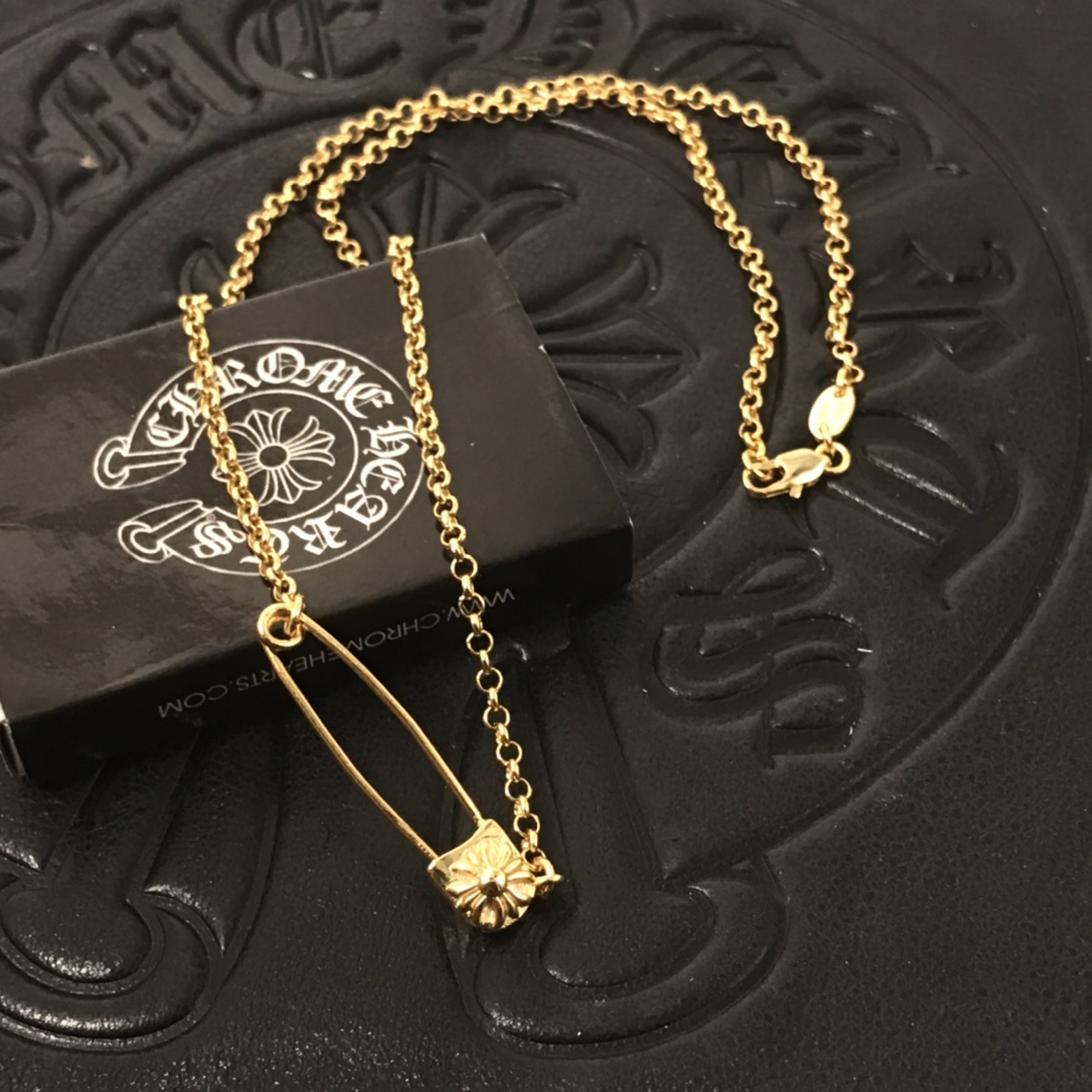 クローシン 22K ゴールド バックルネックレス 45cm