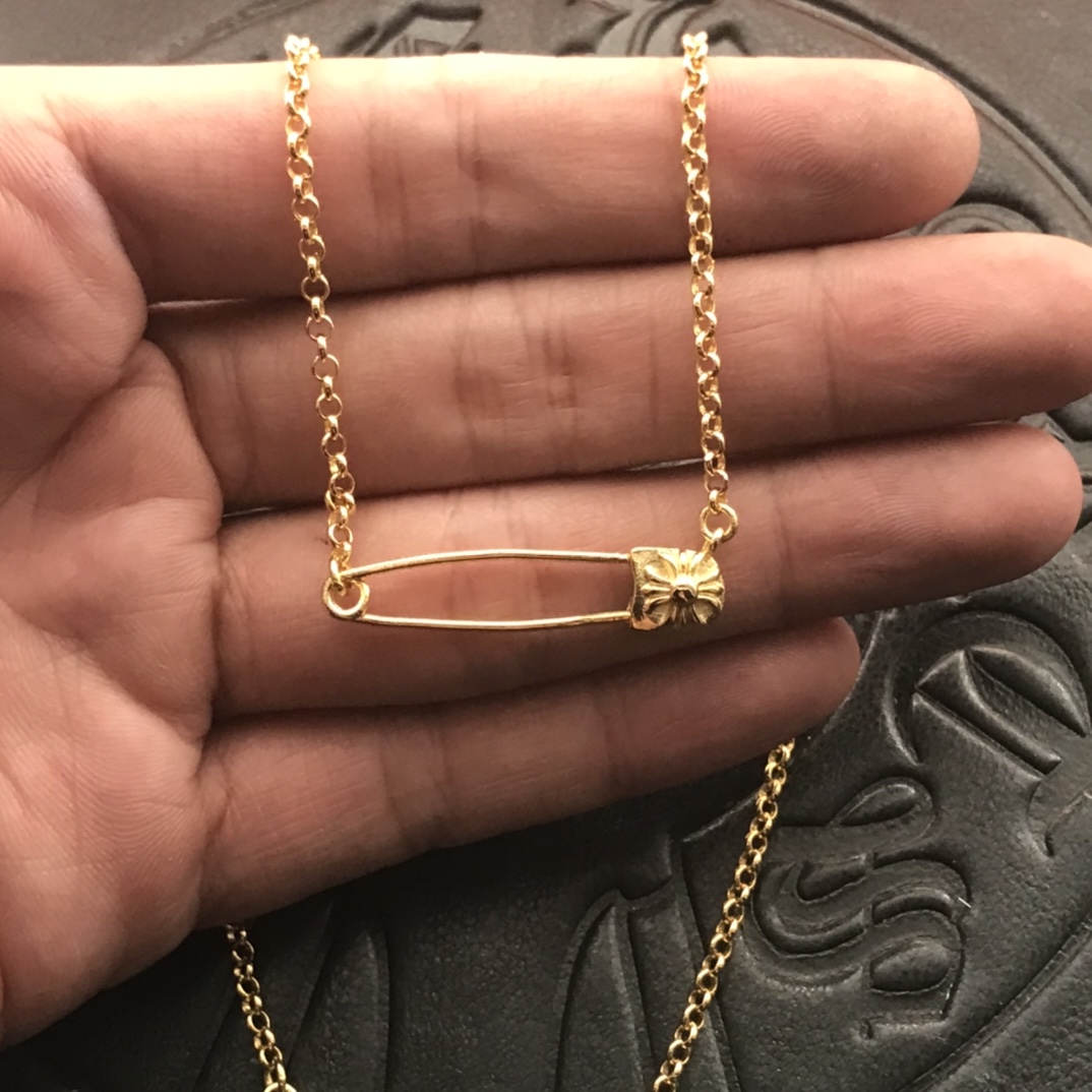 クローシン 22K ゴールド バックルネックレス 45cm