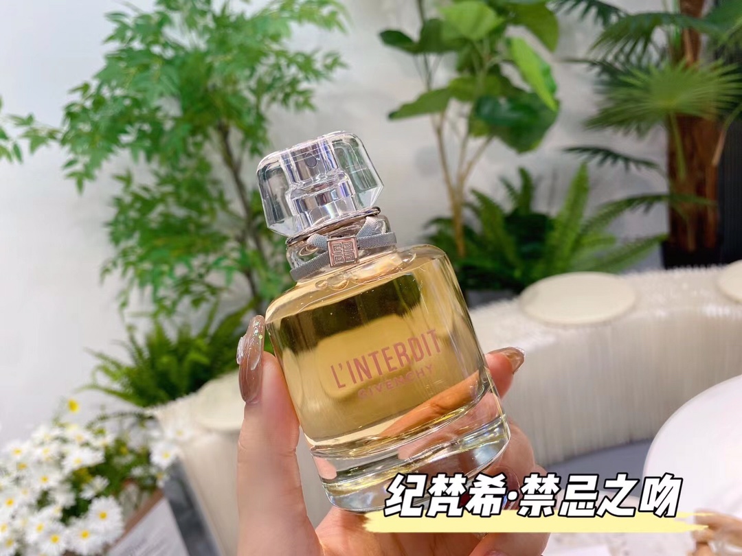 Givenchy Perfume