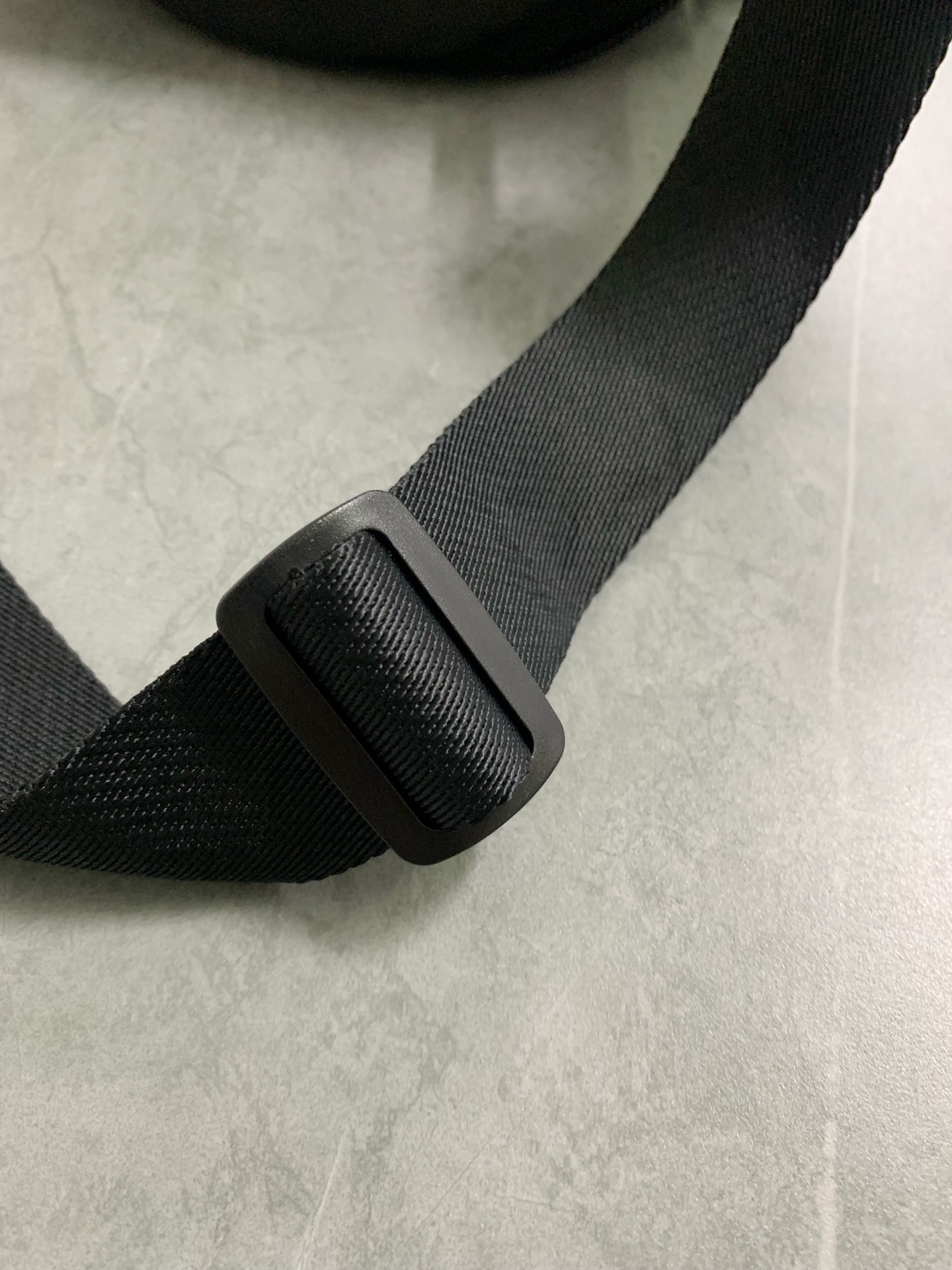 “Alexander Wang Nylon Gym Bag with Custom Embroidery Logo Design” - 图片 7