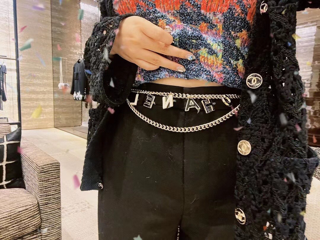 小香 Chanel 2022新品黑白字母腰链 代购级别 一比一品质 香奈鹅 系列 经典cc logo 风