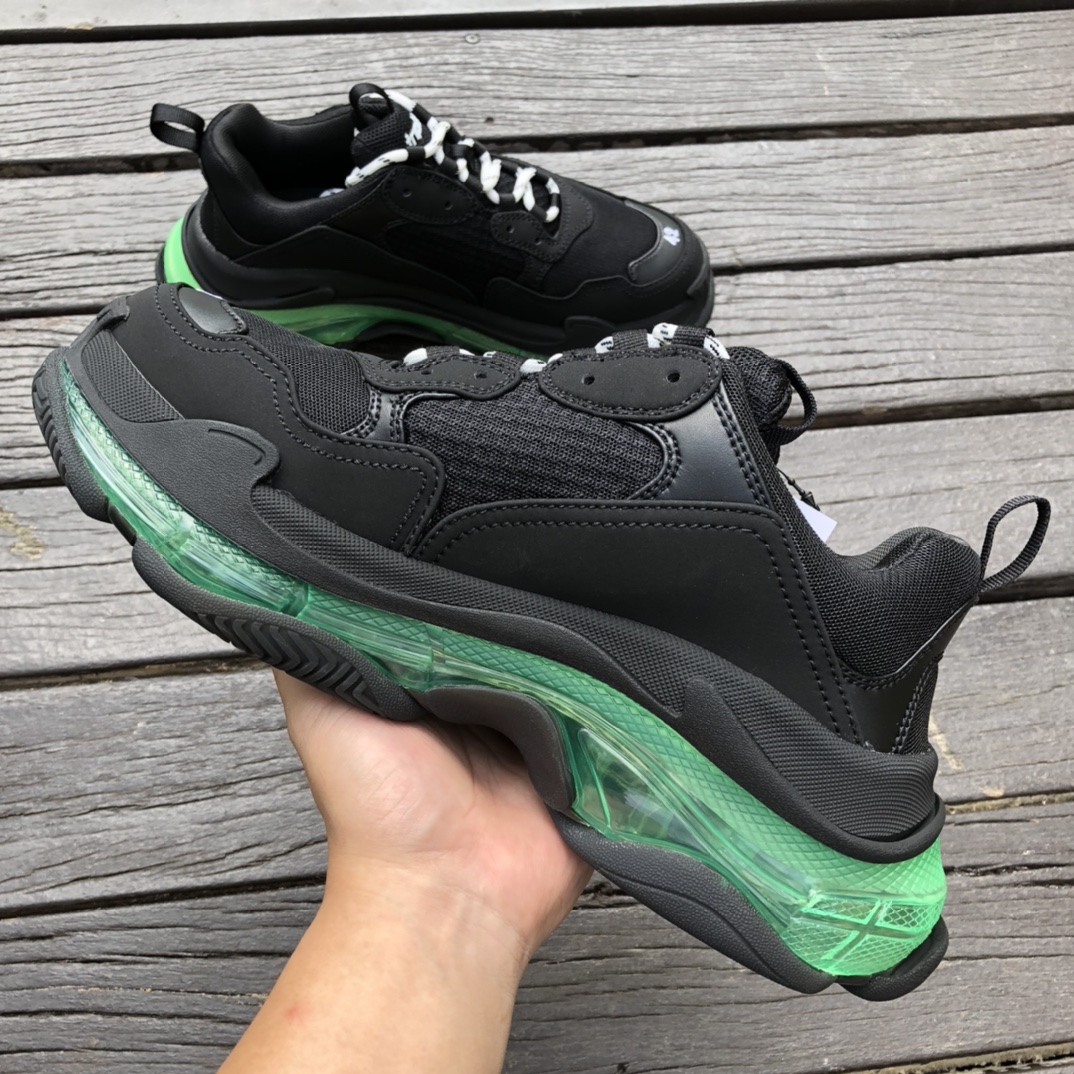 Balenciaga air cushion black and green Balenciaga Balenciaga Triple S Clear Sole non-slip wear-resistant fashion low-top daddy shoes