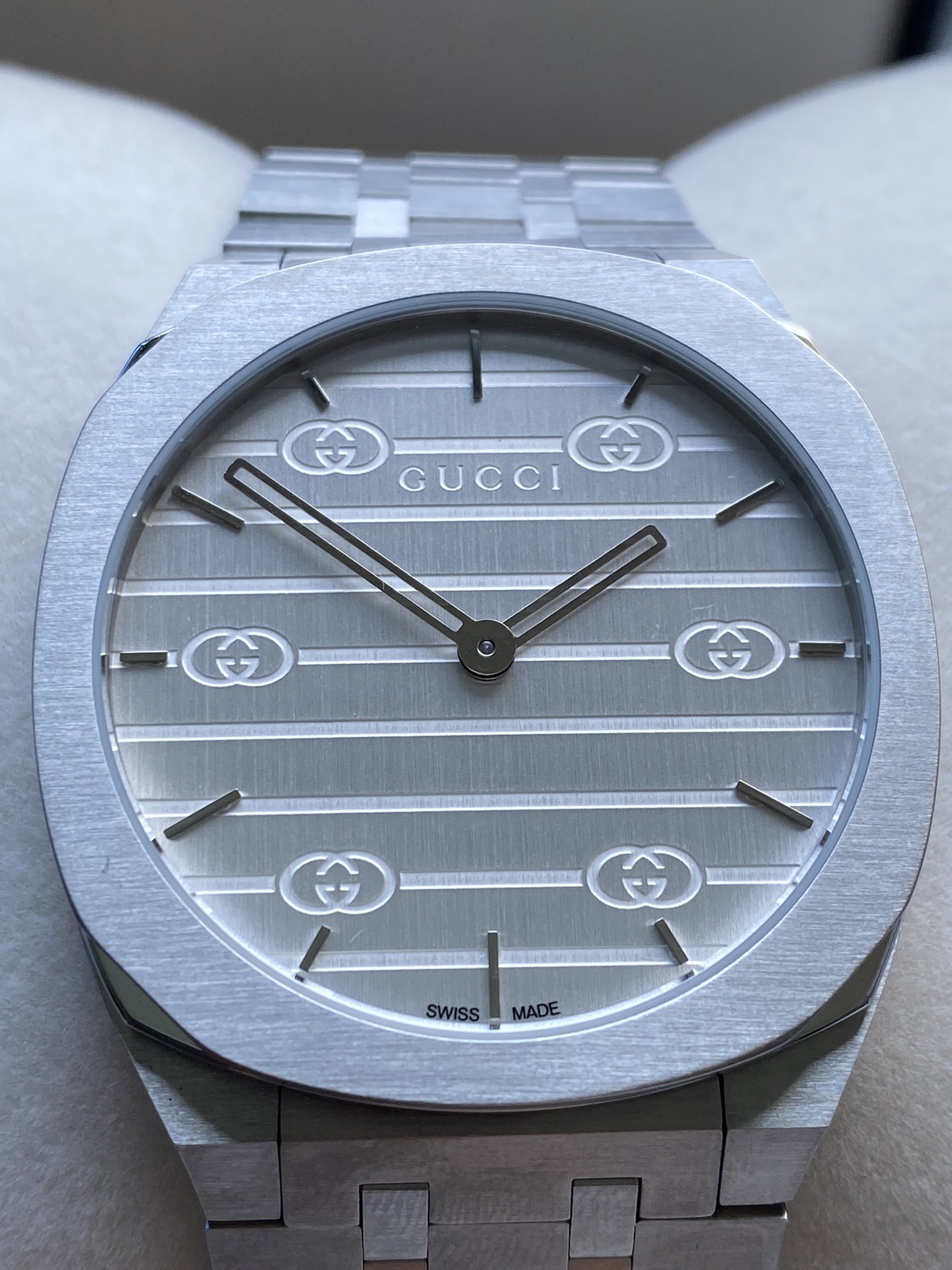 GUCCI 古驰25H系列腕表型号YA163407