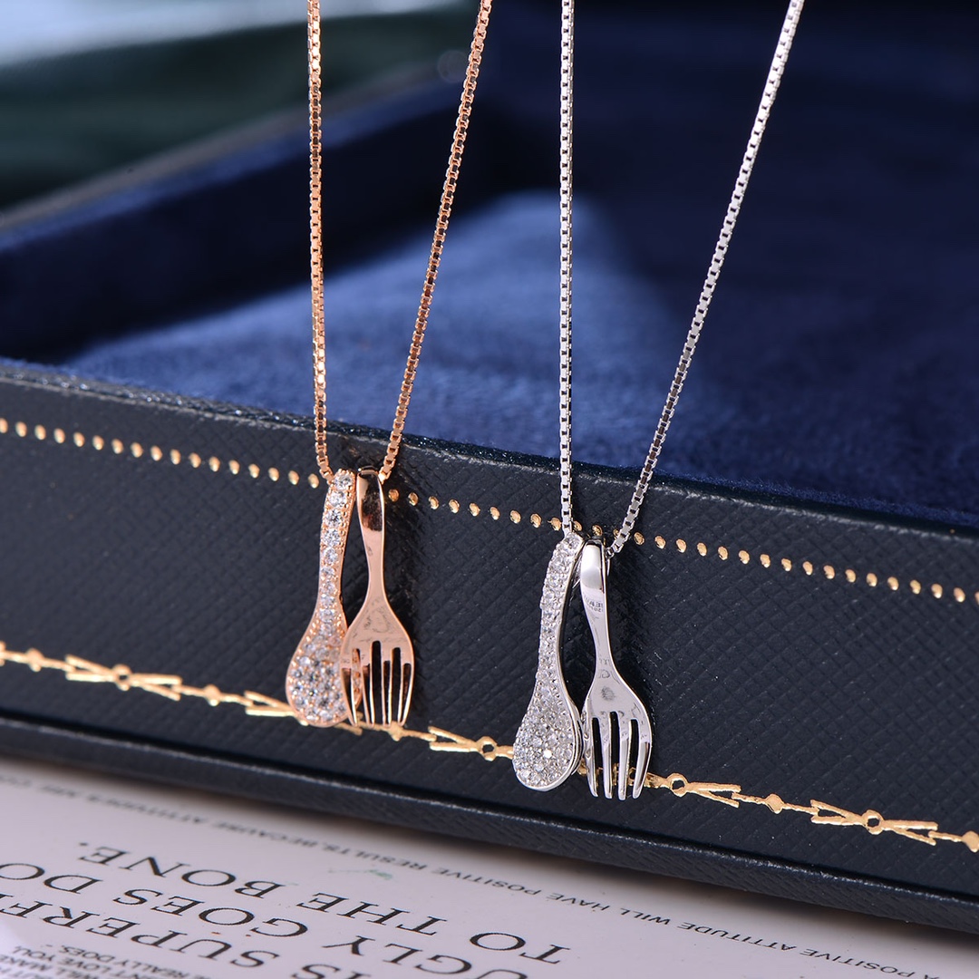 Feinsilber Kette Mädchenhaft Muttergeburtstag Silber