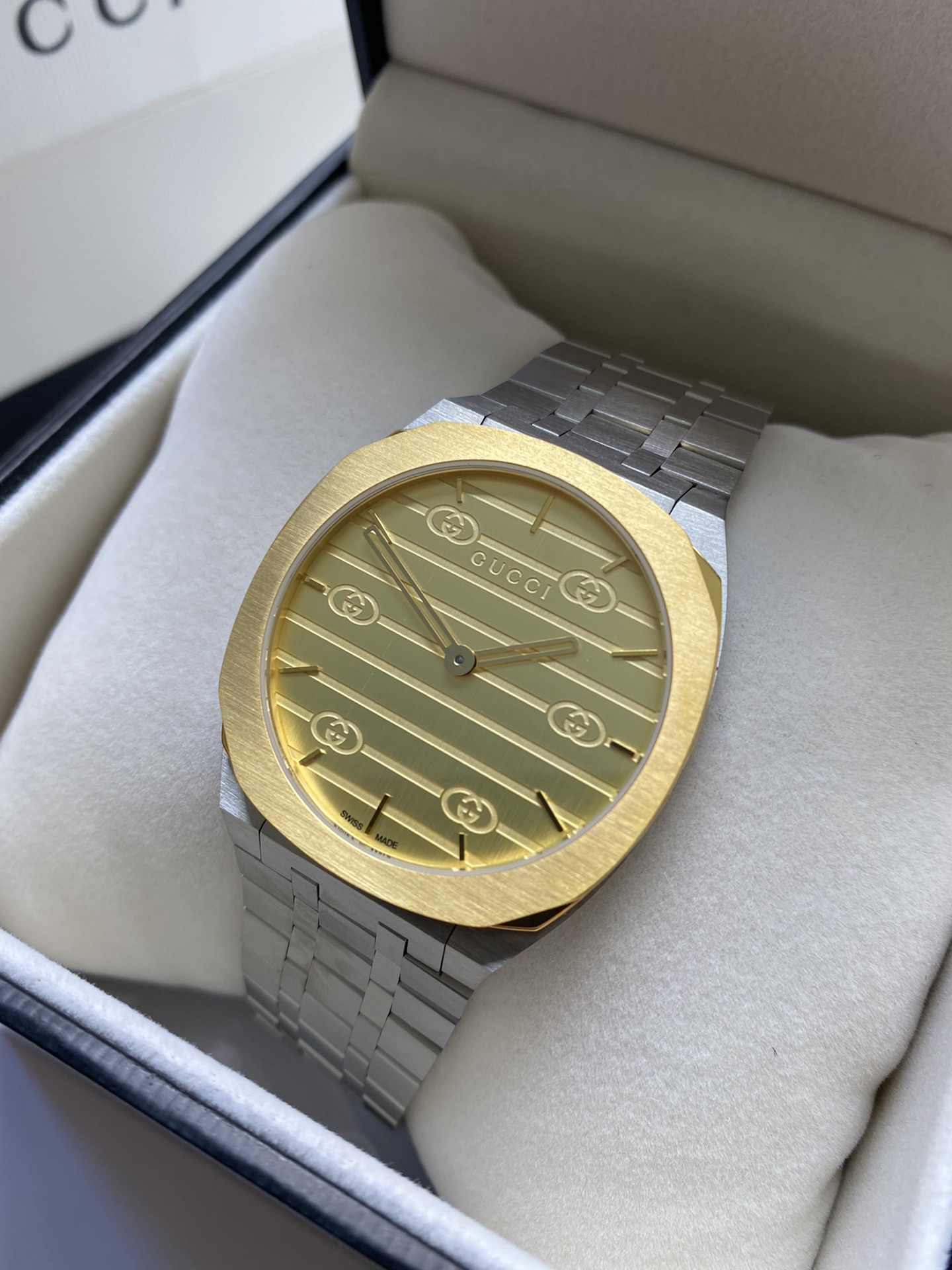 GUCCI 古驰25H系列腕表型号YA163407